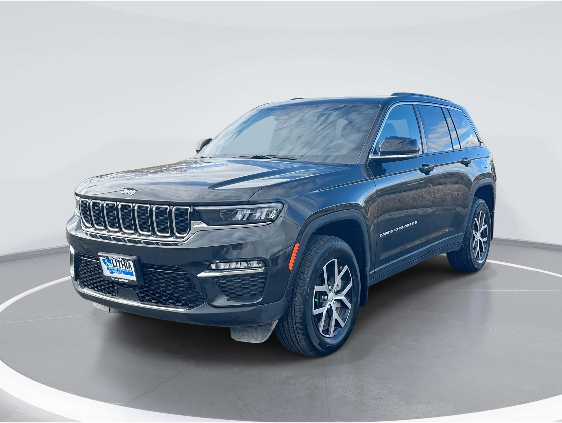 2024 Jeep Grand Cherokee Limited's photo
