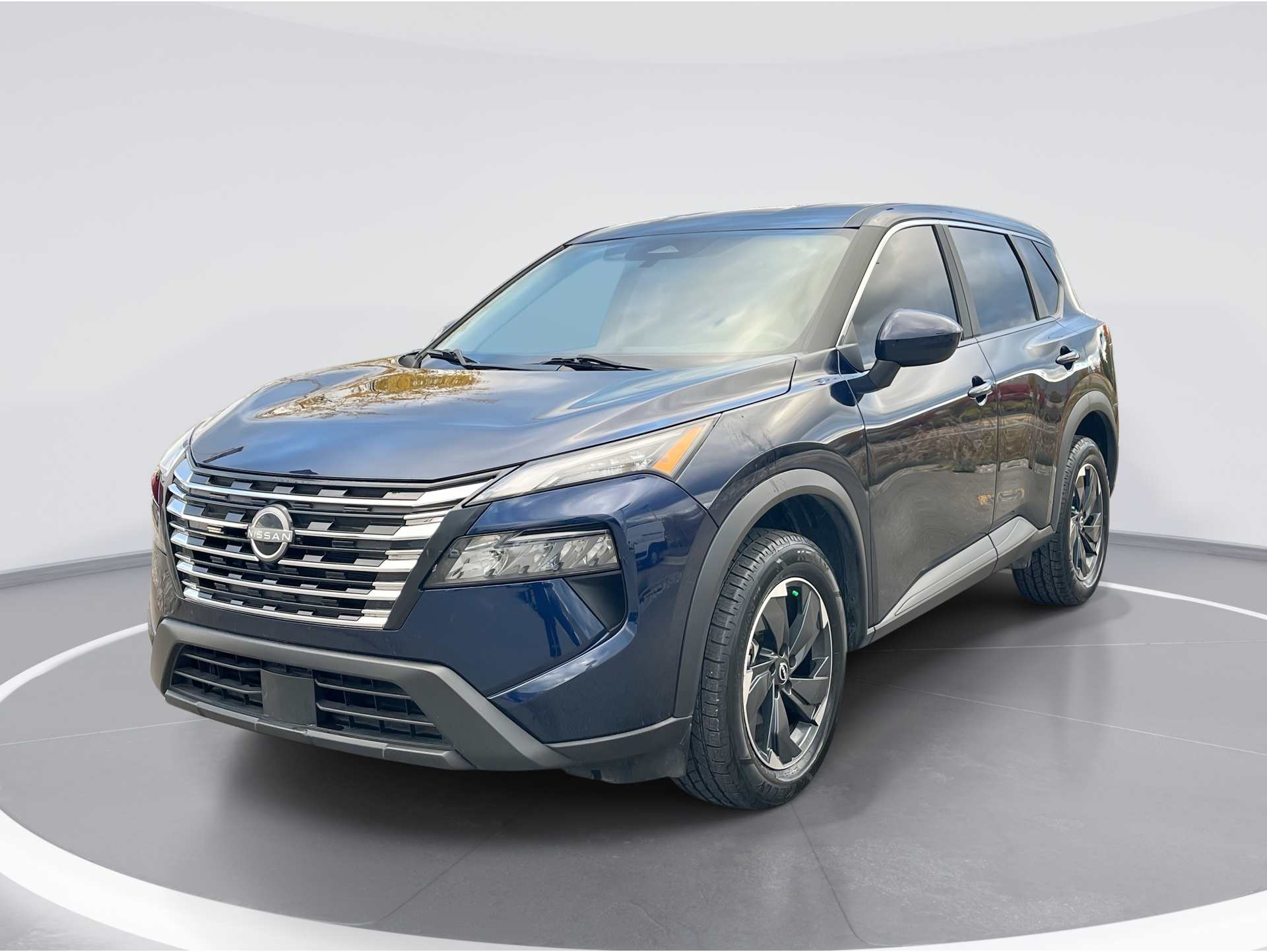 2024 Nissan Rogue SV's photo