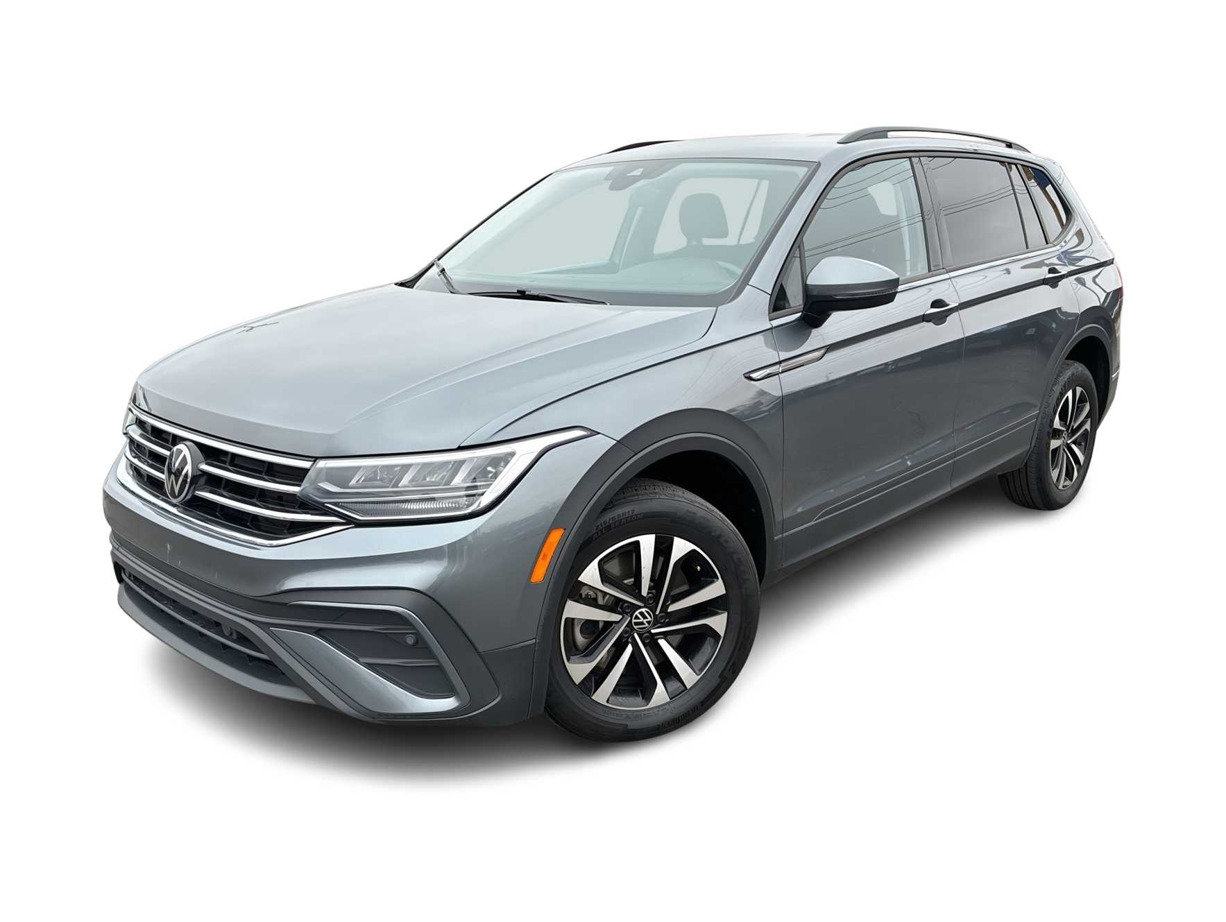 Thumbnail: 2023 Volkswagen Tiguan - 1