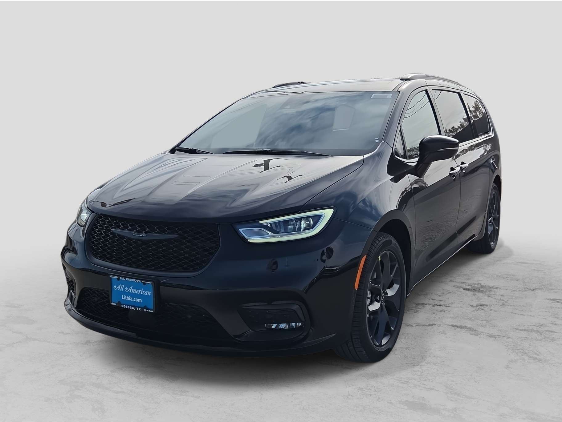 2026 Chrysler Pacifica Select's photo