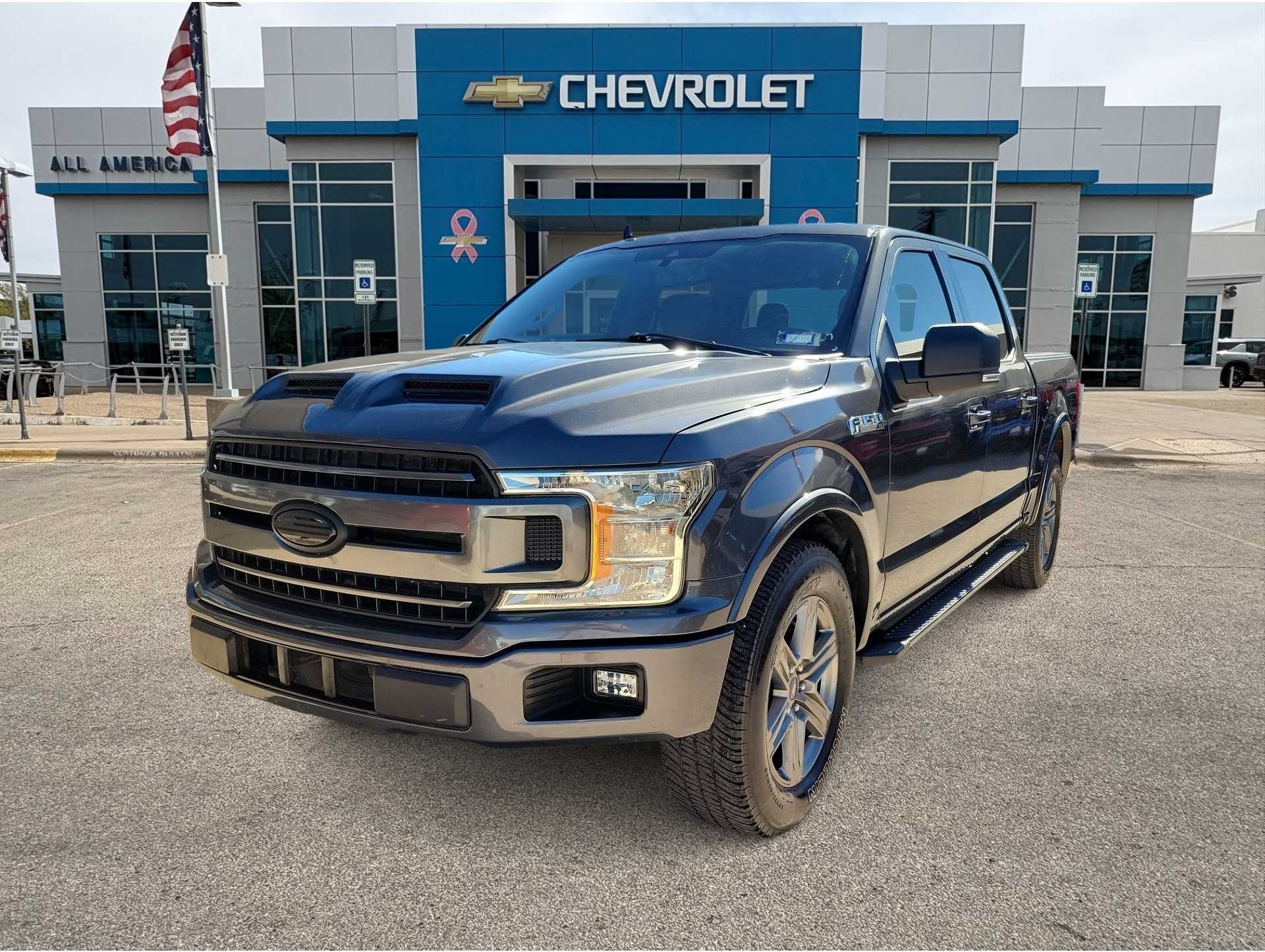 2020 Ford F-150 XLT's photo