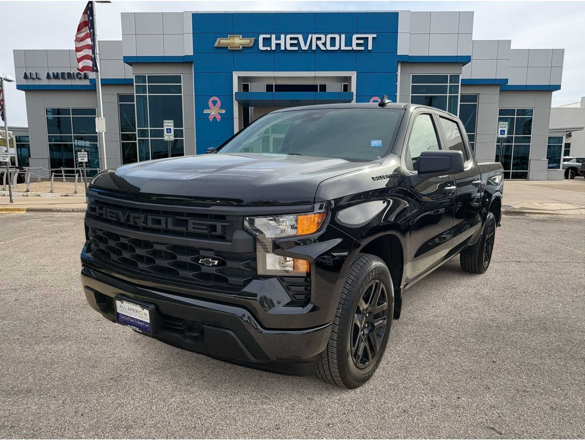 2024 Chevrolet Silverado 1500 Custom's photo