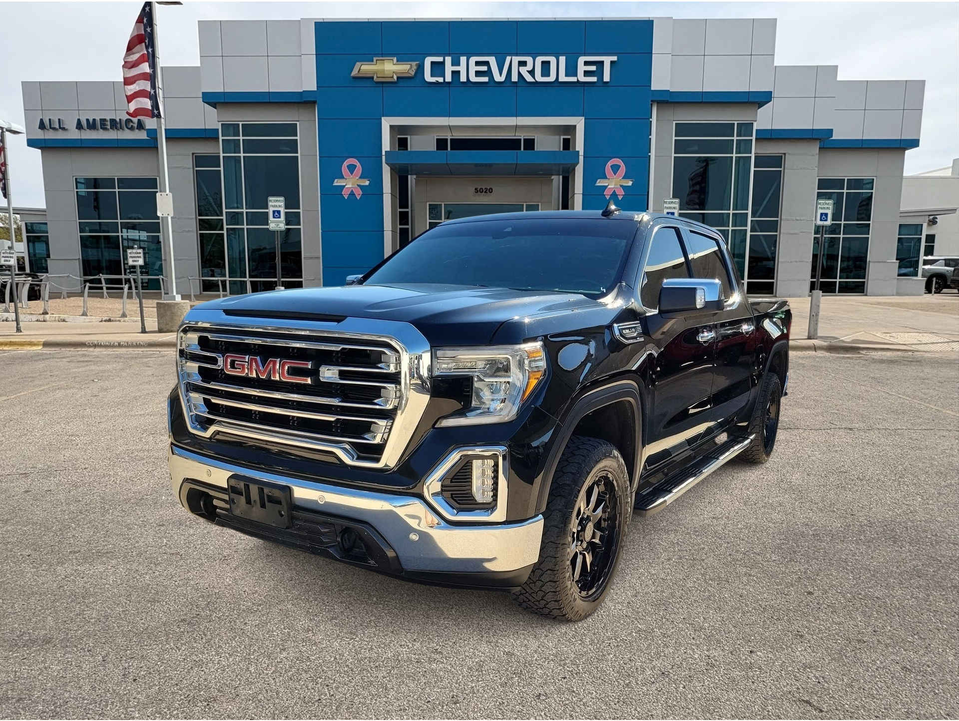 2020 GMC Sierra 1500 SLT's photo