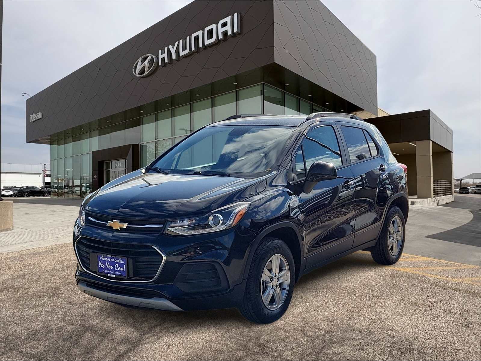 2022 Chevrolet Trax LT's photo