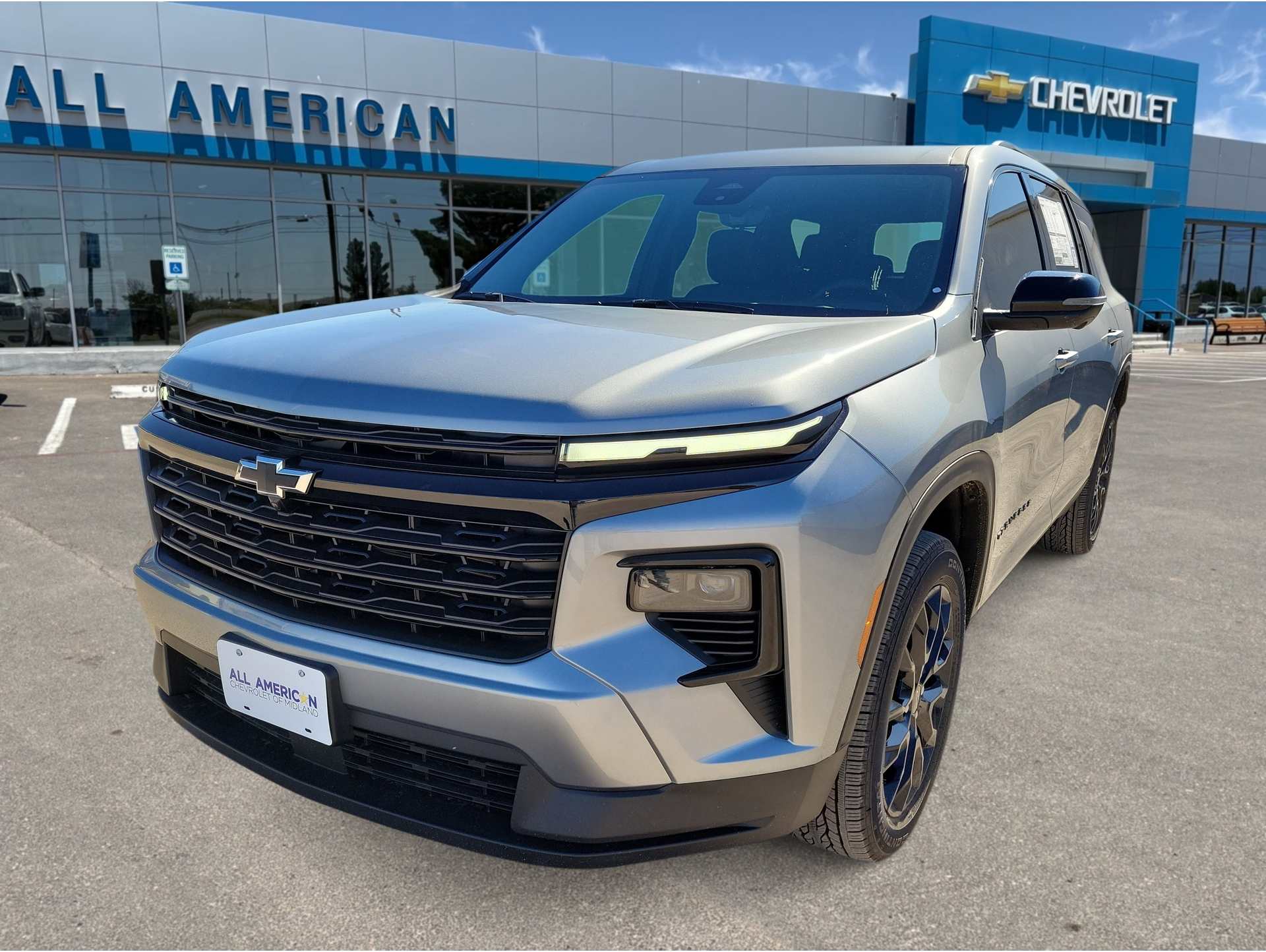 2026 Chevrolet Traverse LT's photo