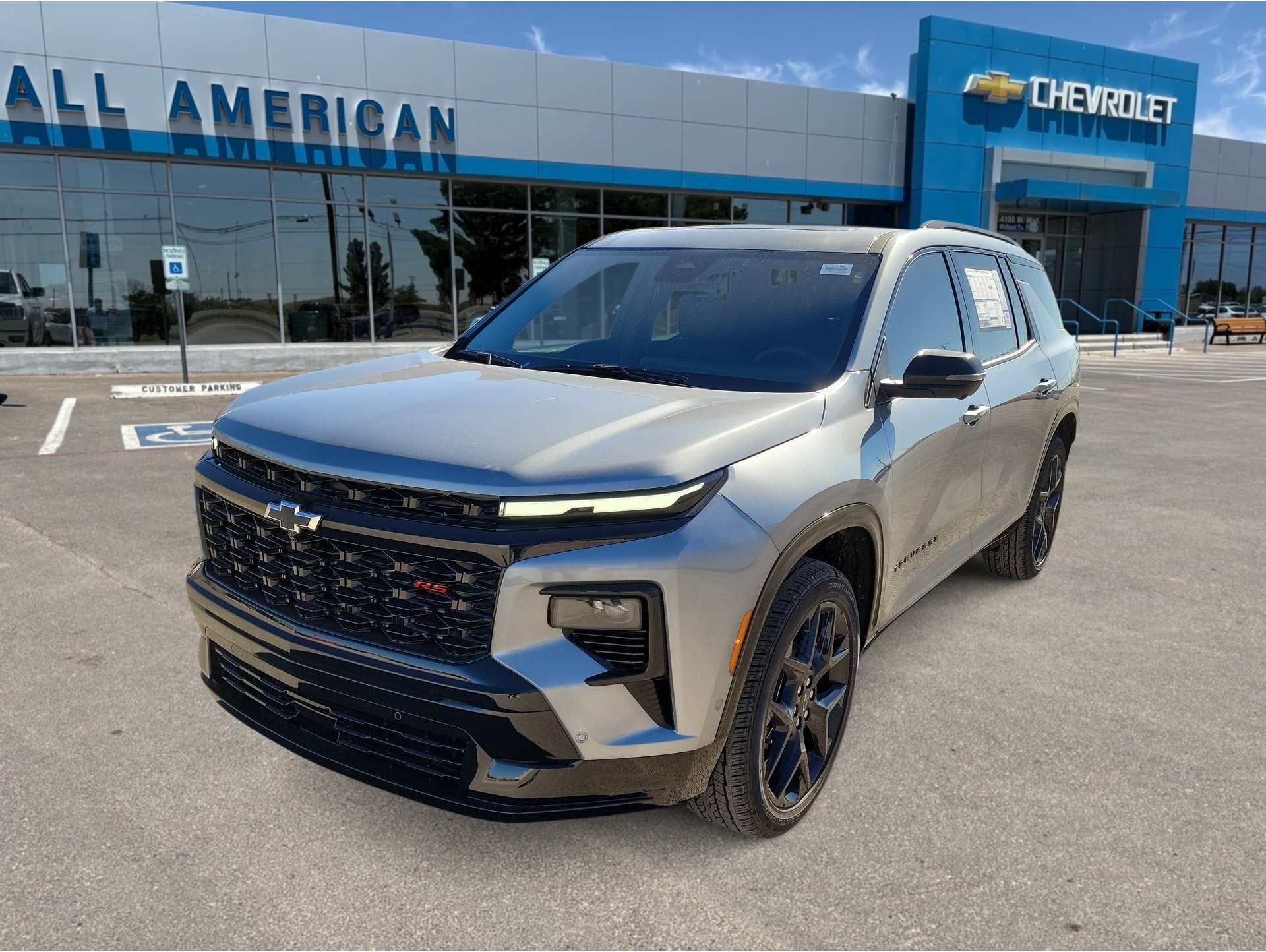 2026 Chevrolet Traverse RS's photo