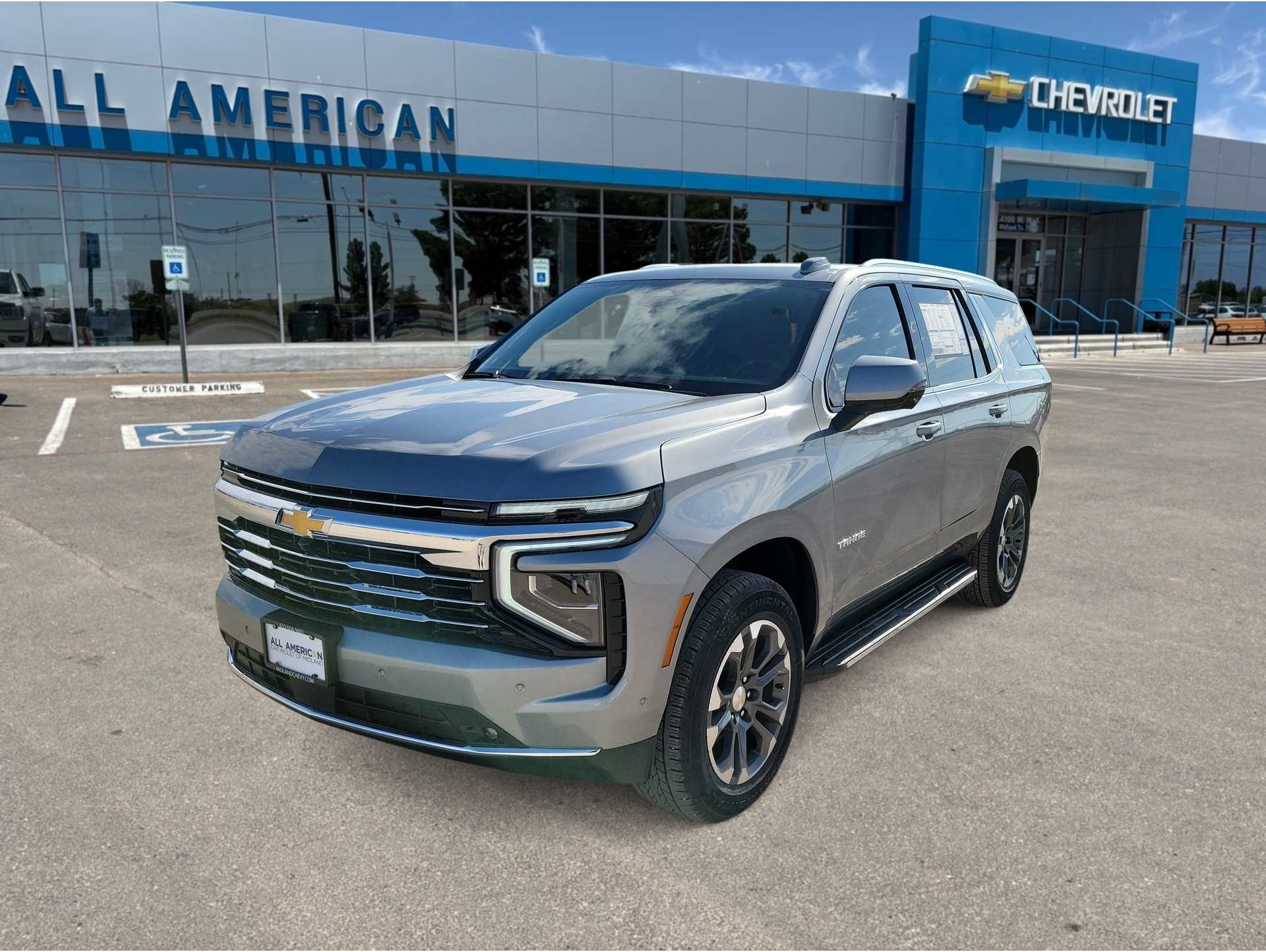 2026 Chevrolet Tahoe LT's photo
