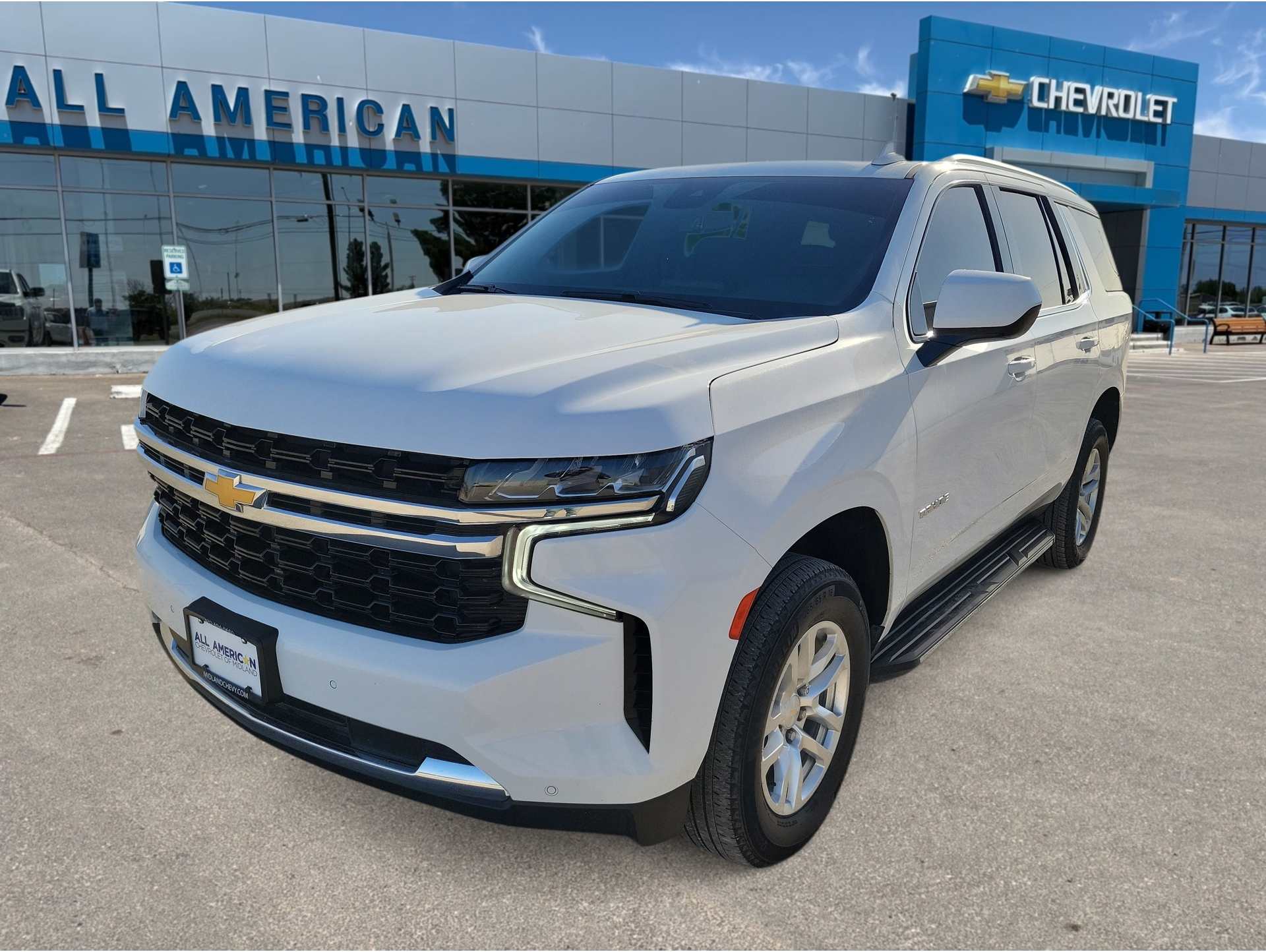 2023 Chevrolet Tahoe LS's photo