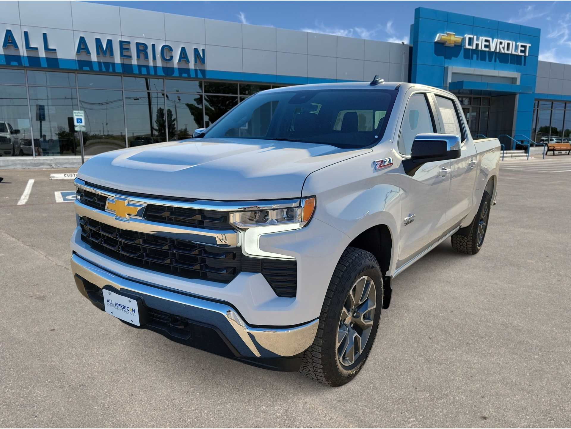 2026 Chevrolet Silverado 1500 LT's photo
