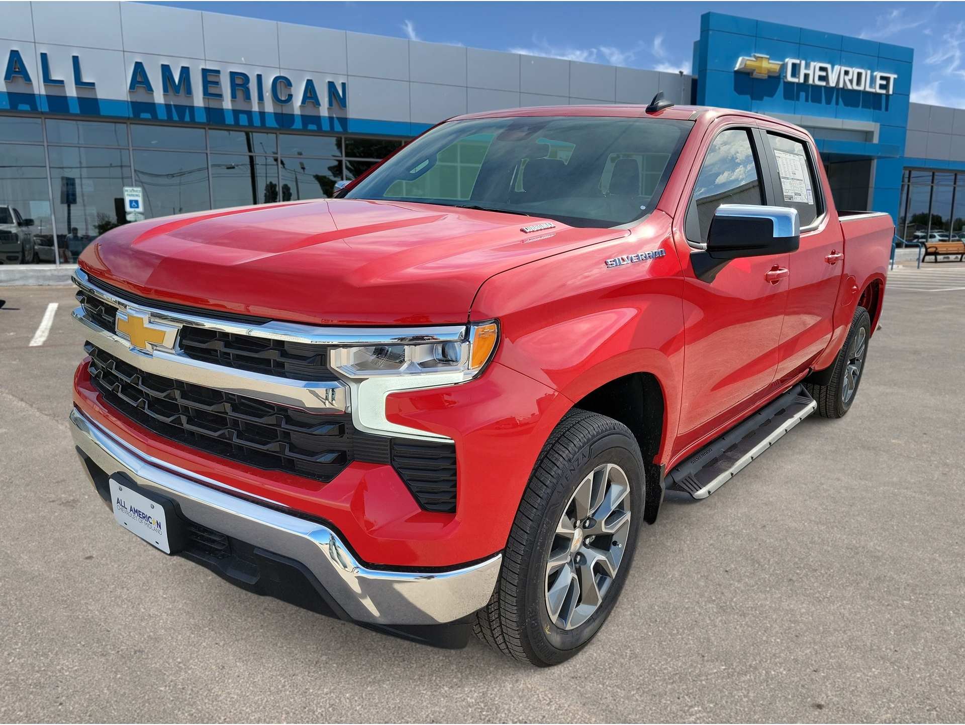 2026 Chevrolet Silverado 1500 LT's photo