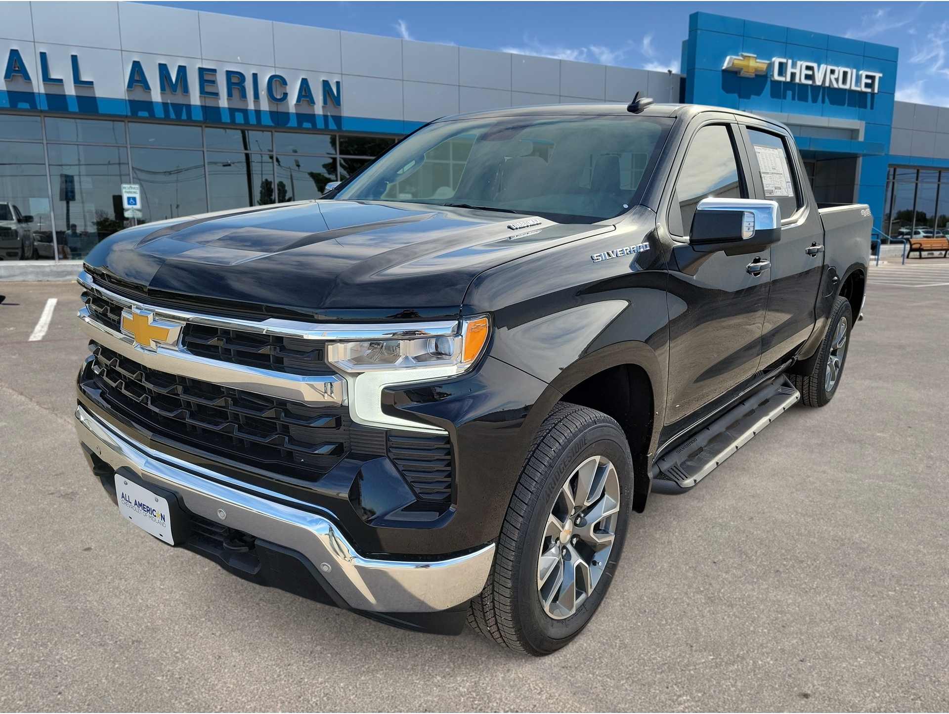 2026 Chevrolet Silverado 1500 LT's photo