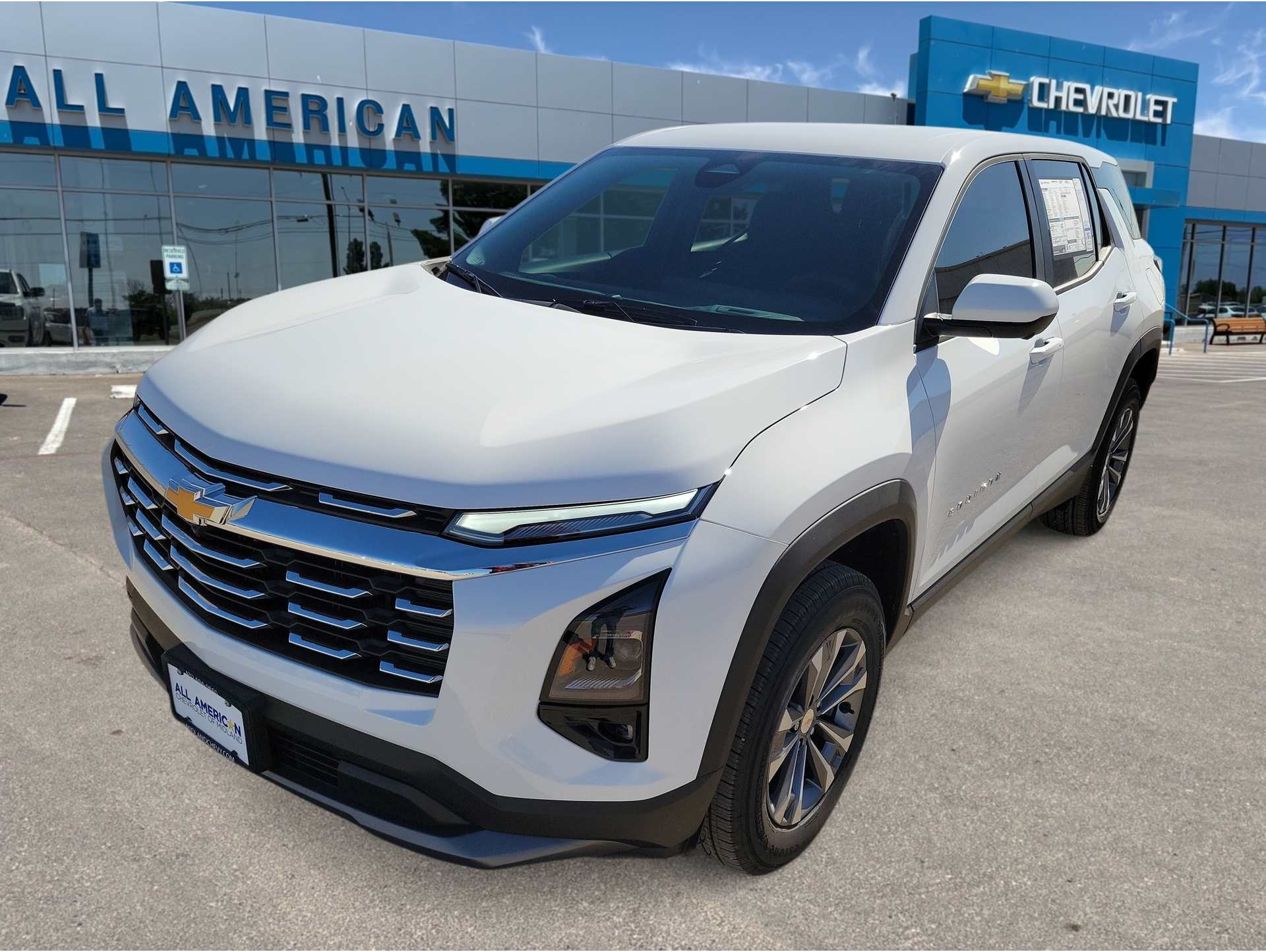2026 Chevrolet Equinox LT's photo