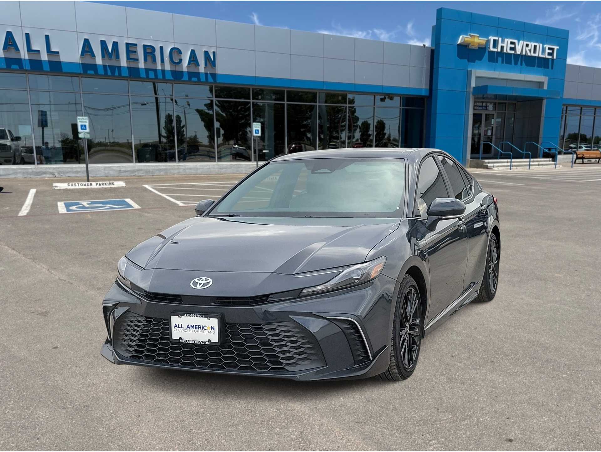 2025 Toyota Camry SE
