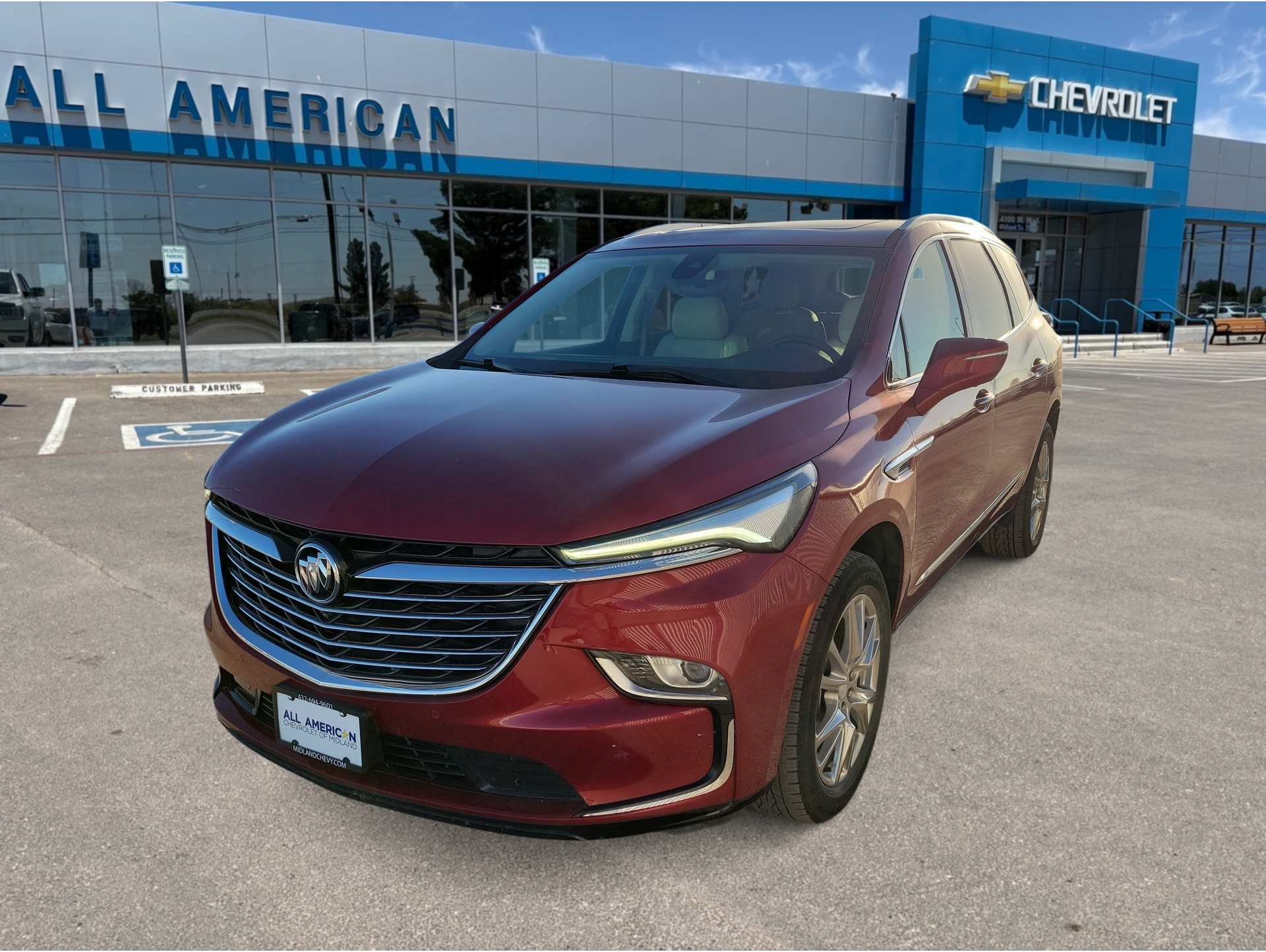 2022 Buick Enclave Essence's photo