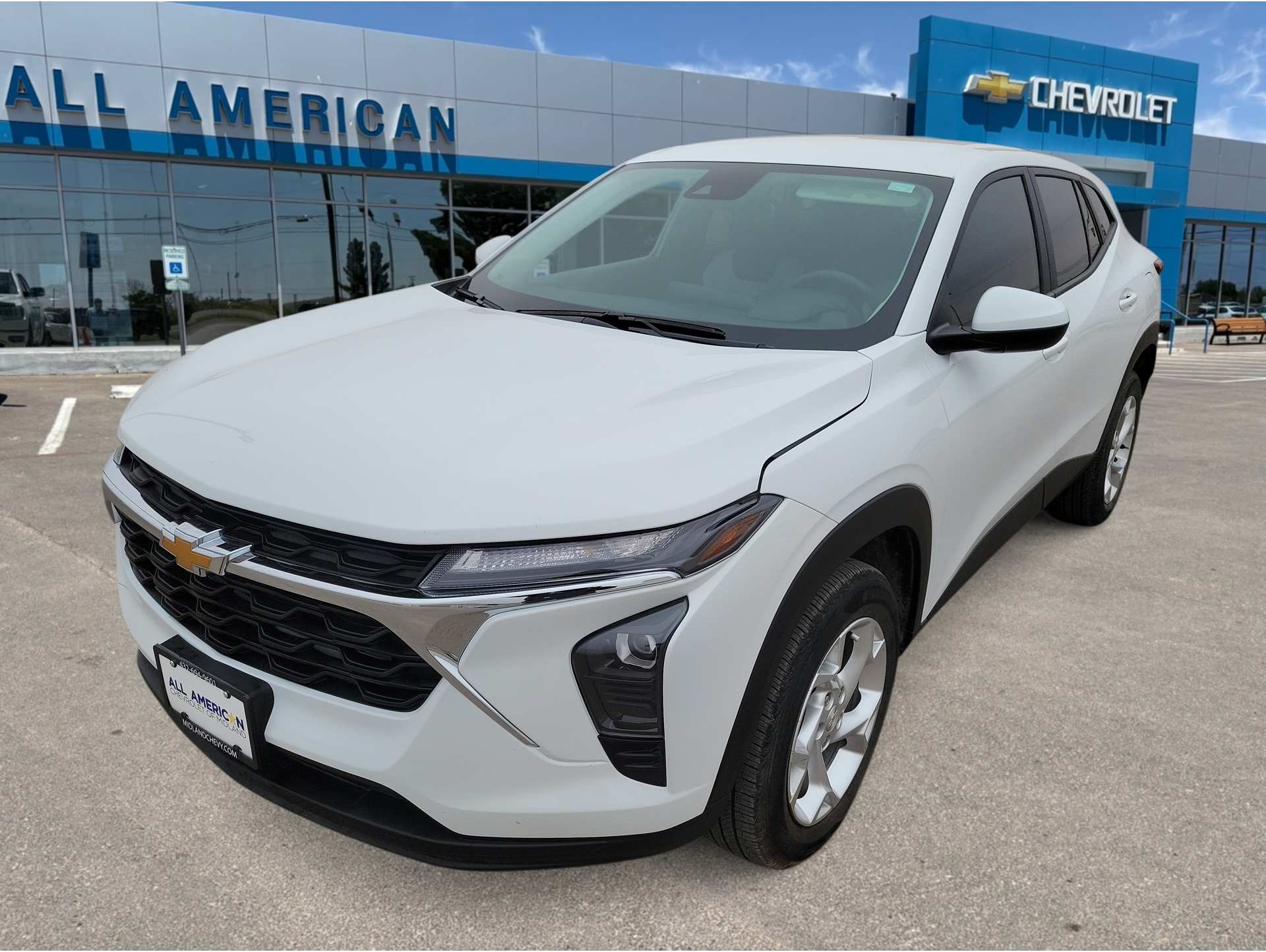 2025 Chevrolet Trax LS's photo