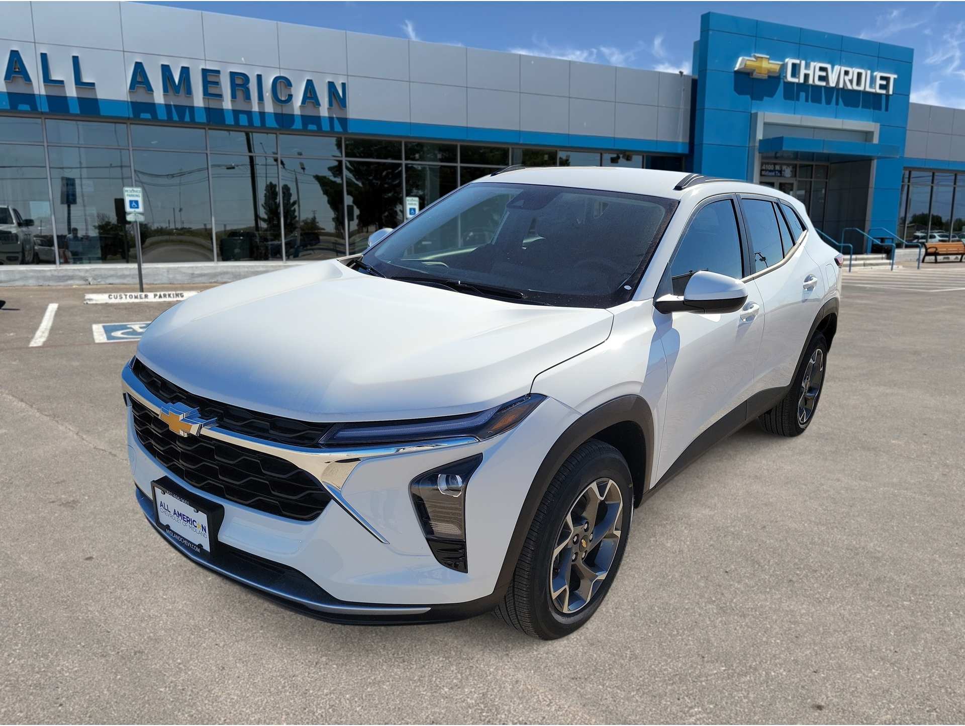 2026 Chevrolet Trax LT's photo