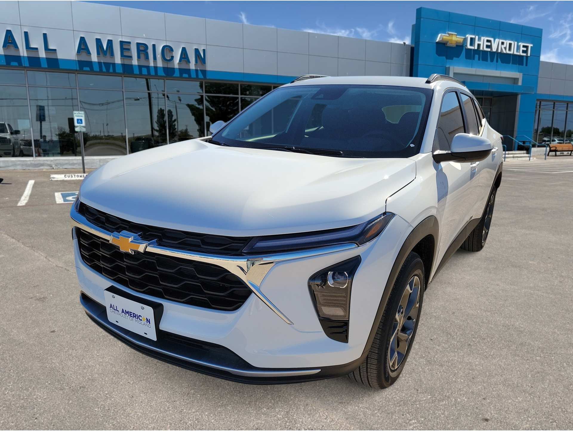 2026 Chevrolet Trax LT's photo