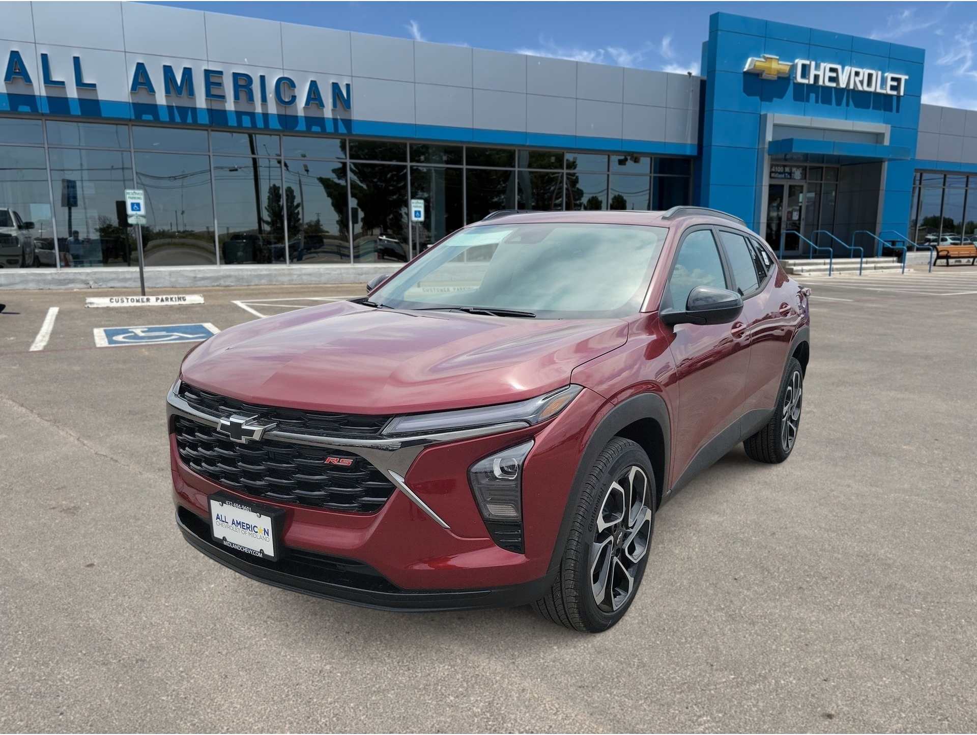 2025 Chevrolet Trax RS's photo