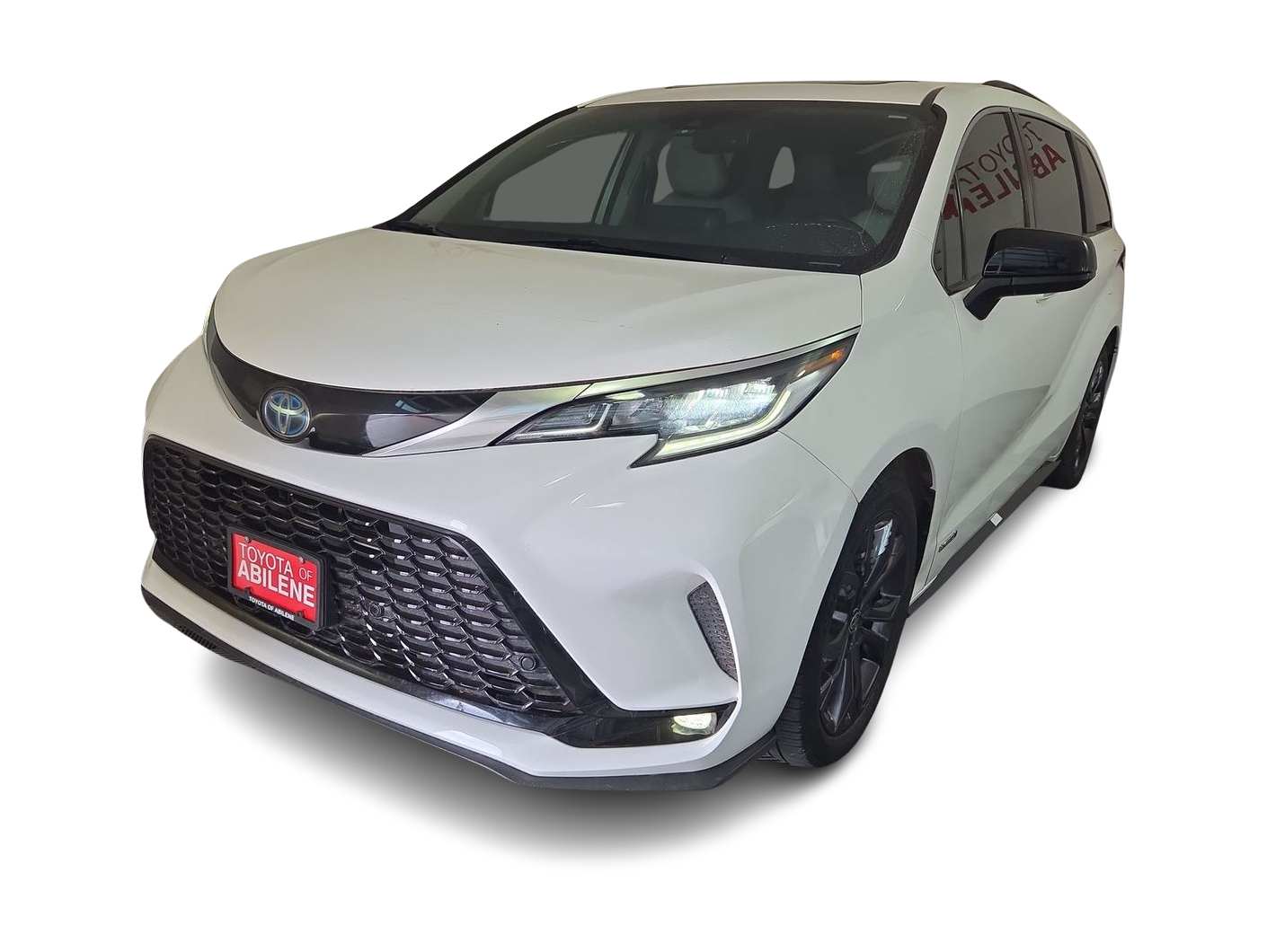 Thumbnail: 2021 Toyota Sienna - 1