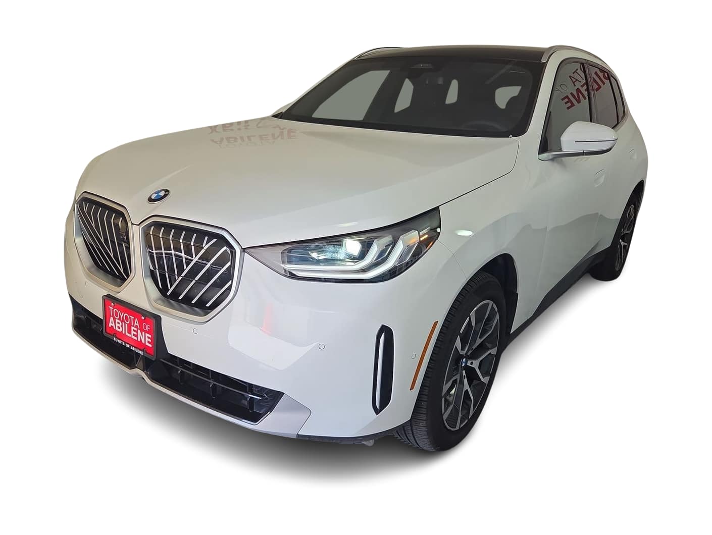 Thumbnail: 2026 BMW X3 - 1