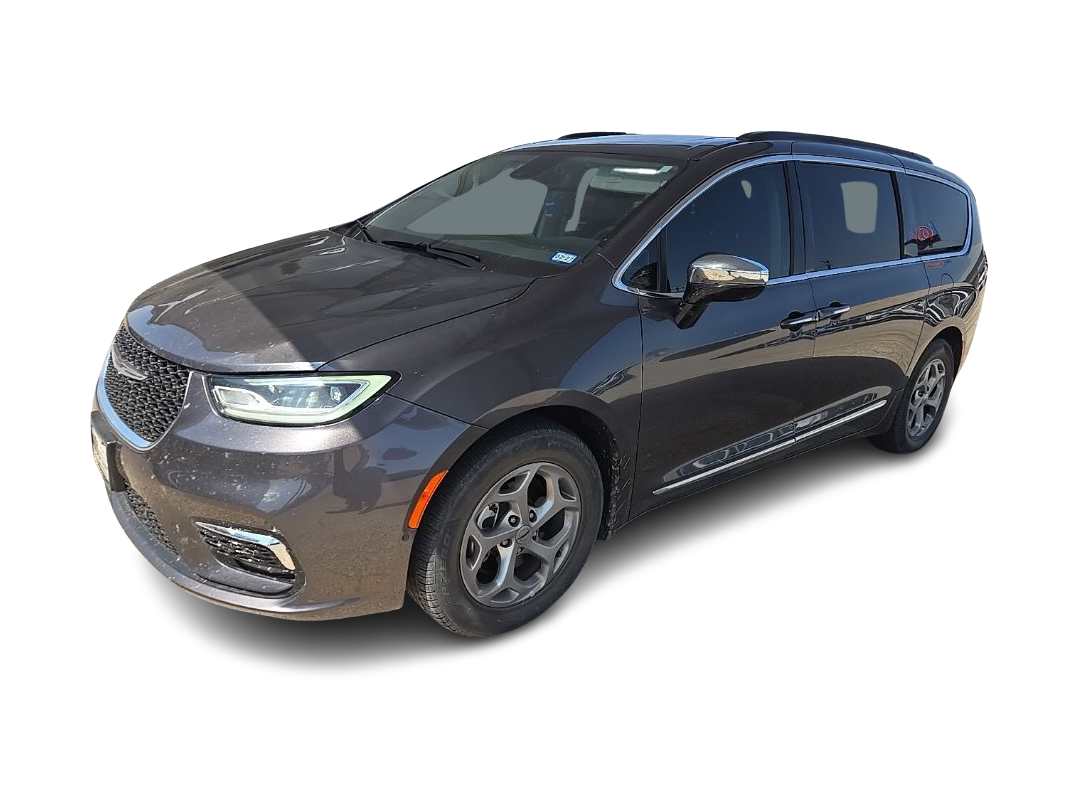 Thumbnail: 2023 Chrysler Pacifica - 1