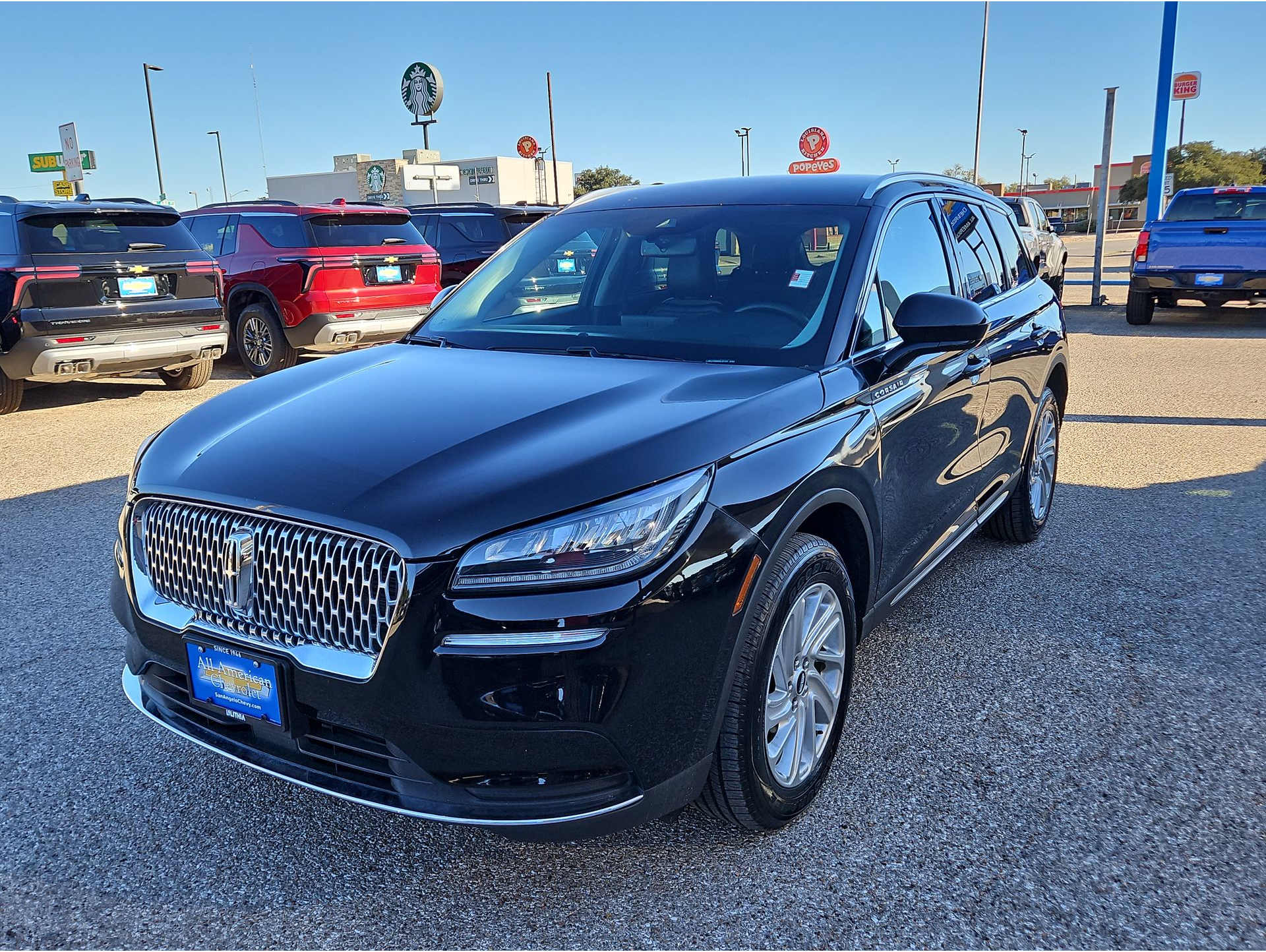 2022 Lincoln Corsair Base's photo