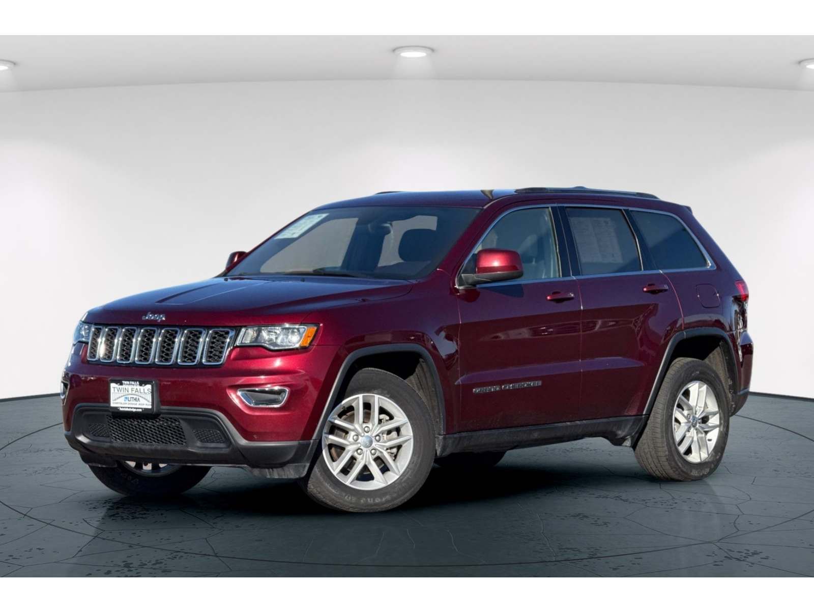 2017 Jeep Grand Cherokee Laredo E's photo