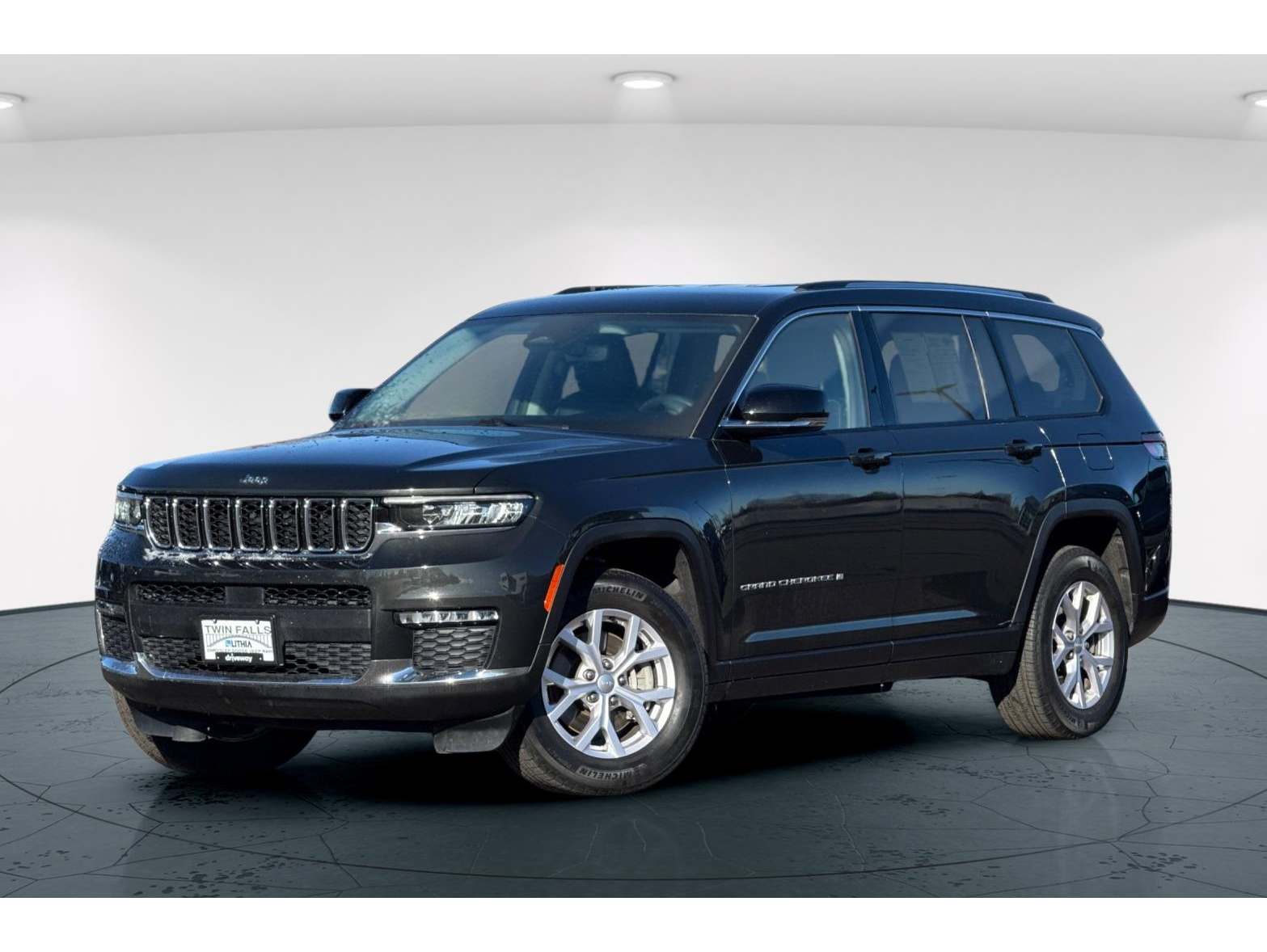 2022 Jeep Grand Cherokee L Limited's photo