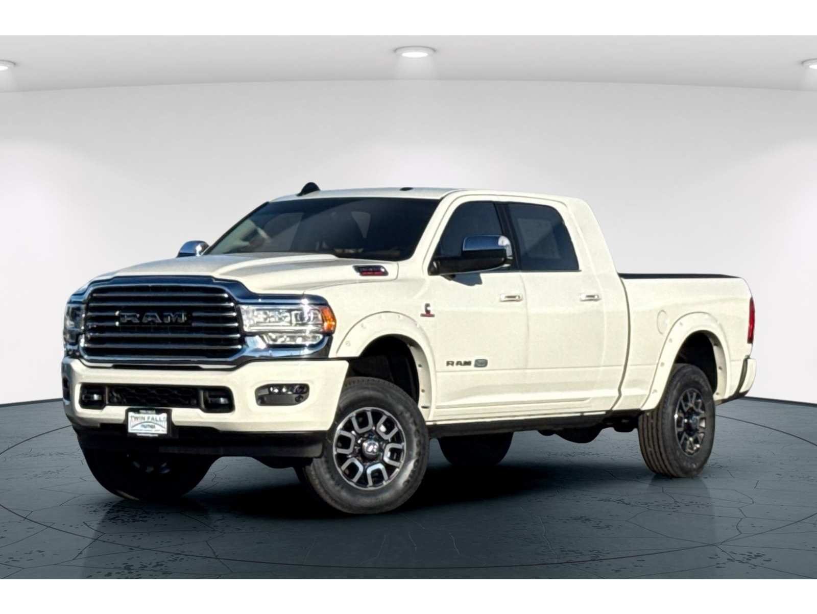 2022 RAM 3500 Longhorn's photo