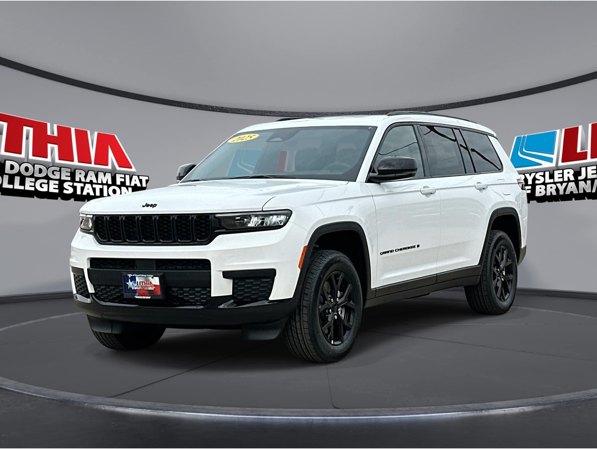 2025 Jeep Grand Cherokee L Altitude's photo