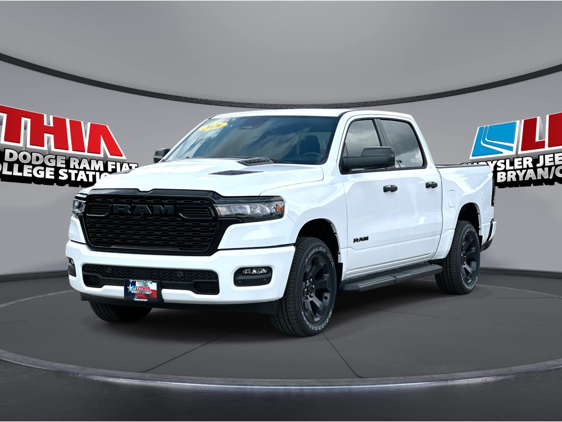 2026 RAM 1500 Pickup Express