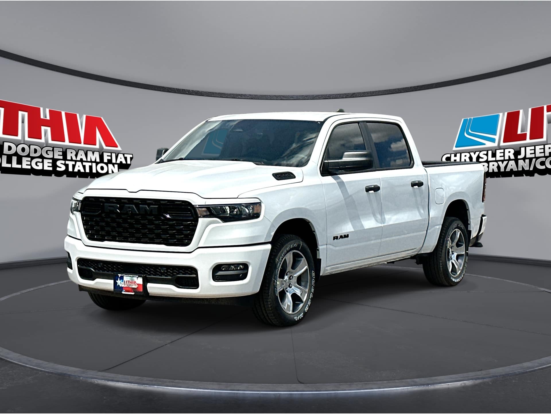 2026 RAM 1500 Pickup Express