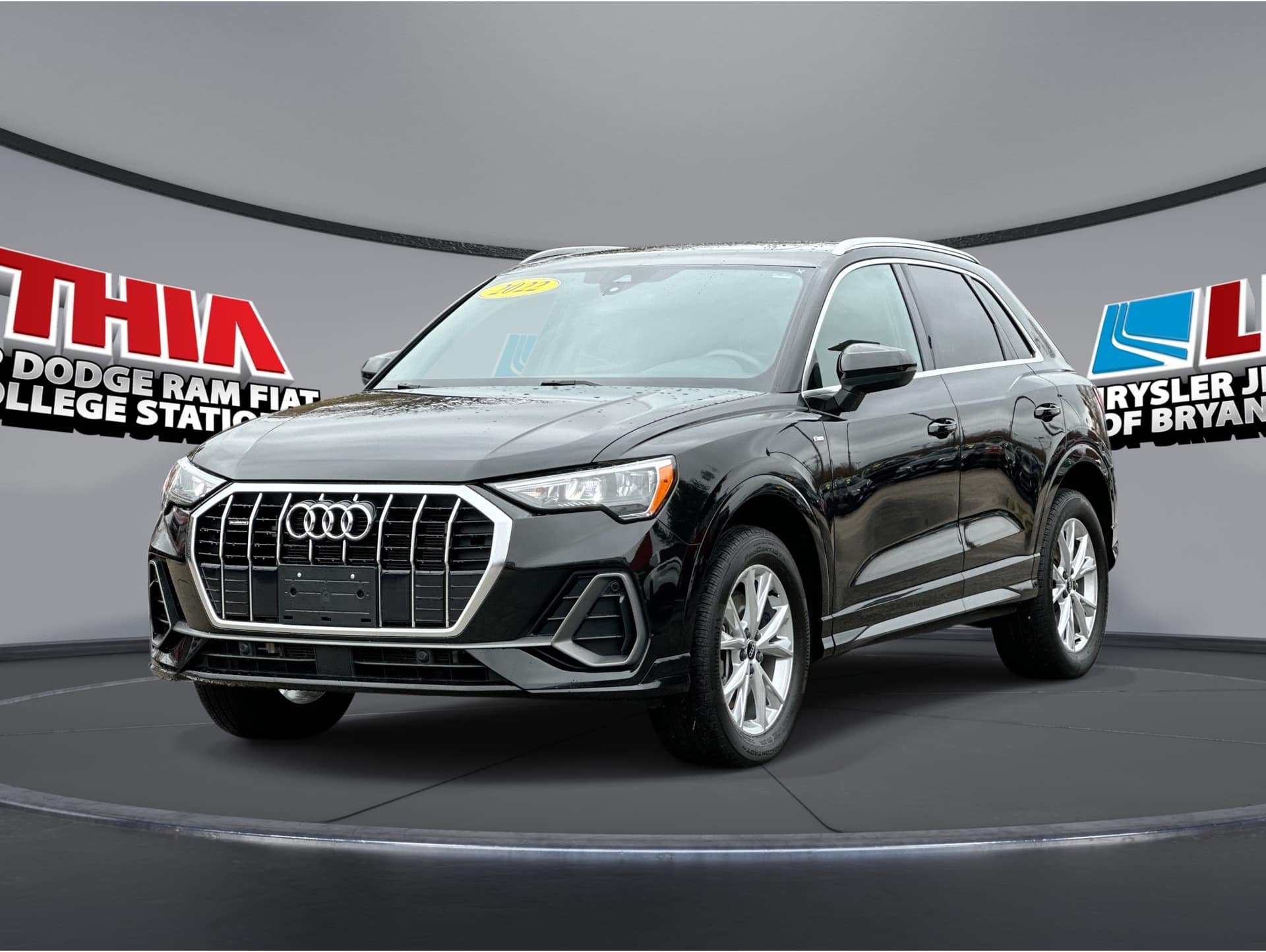 2022 Audi Q3 S Line Premium's photo