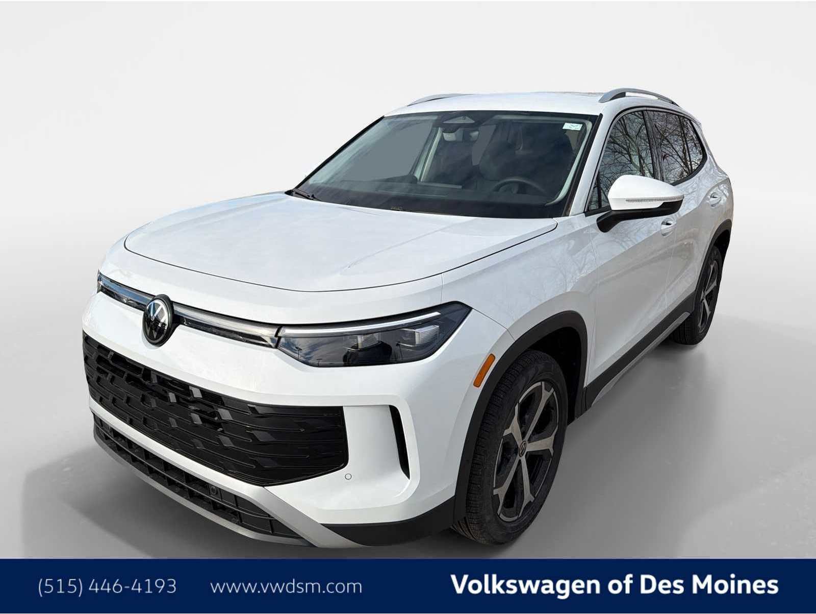 2026 Volkswagen Tiguan SE's photo