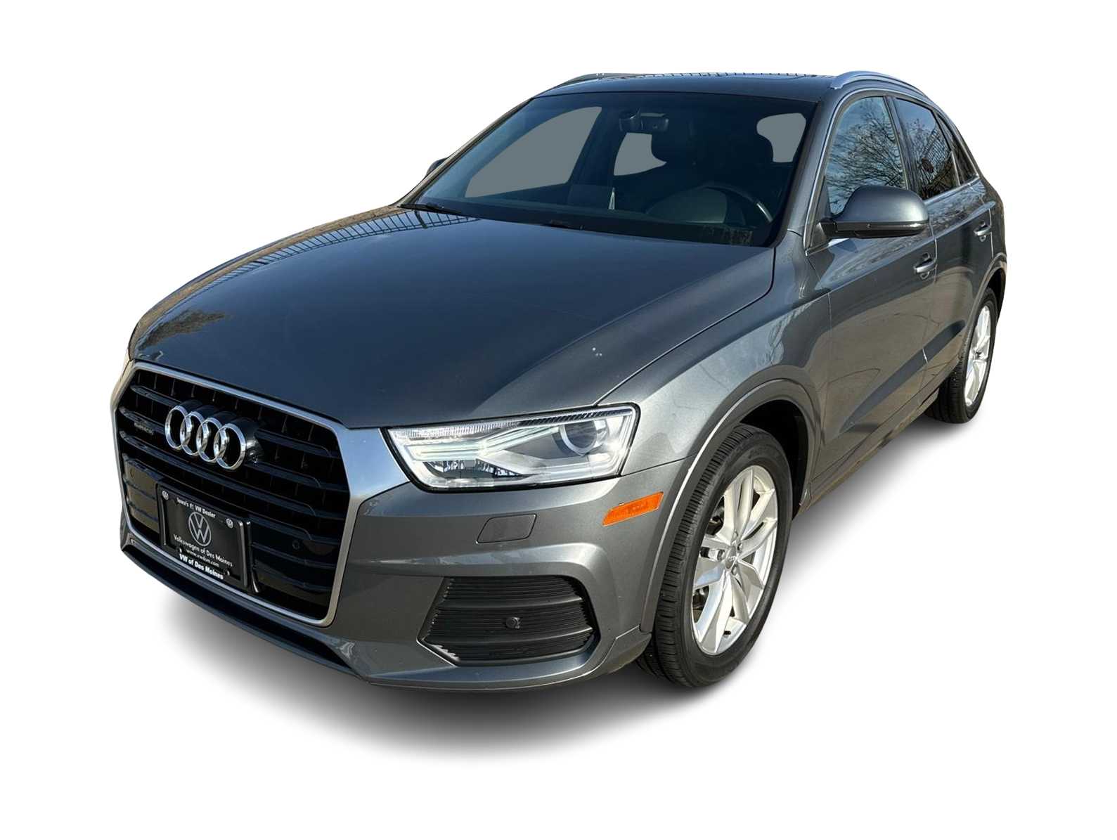 2017 Audi Q3 Premium Plus -
                Johnston, IA