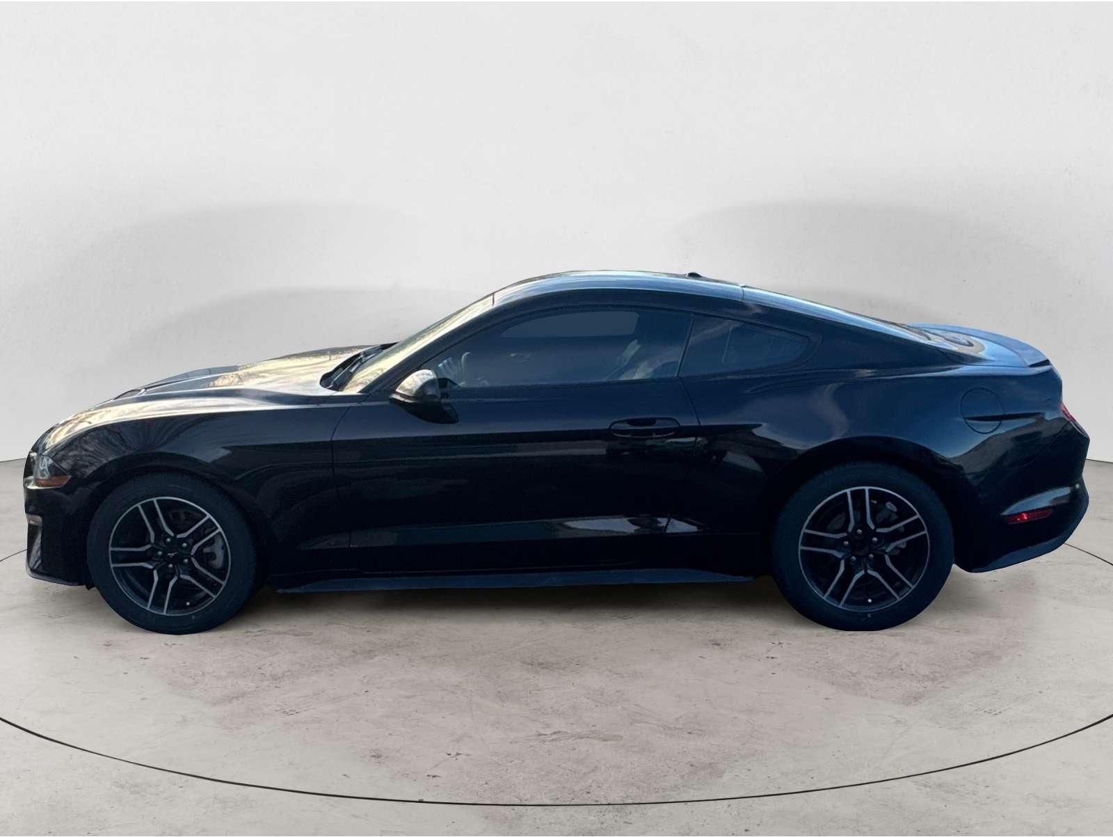 2018 Ford Mustang EcoBoost Premium's photo