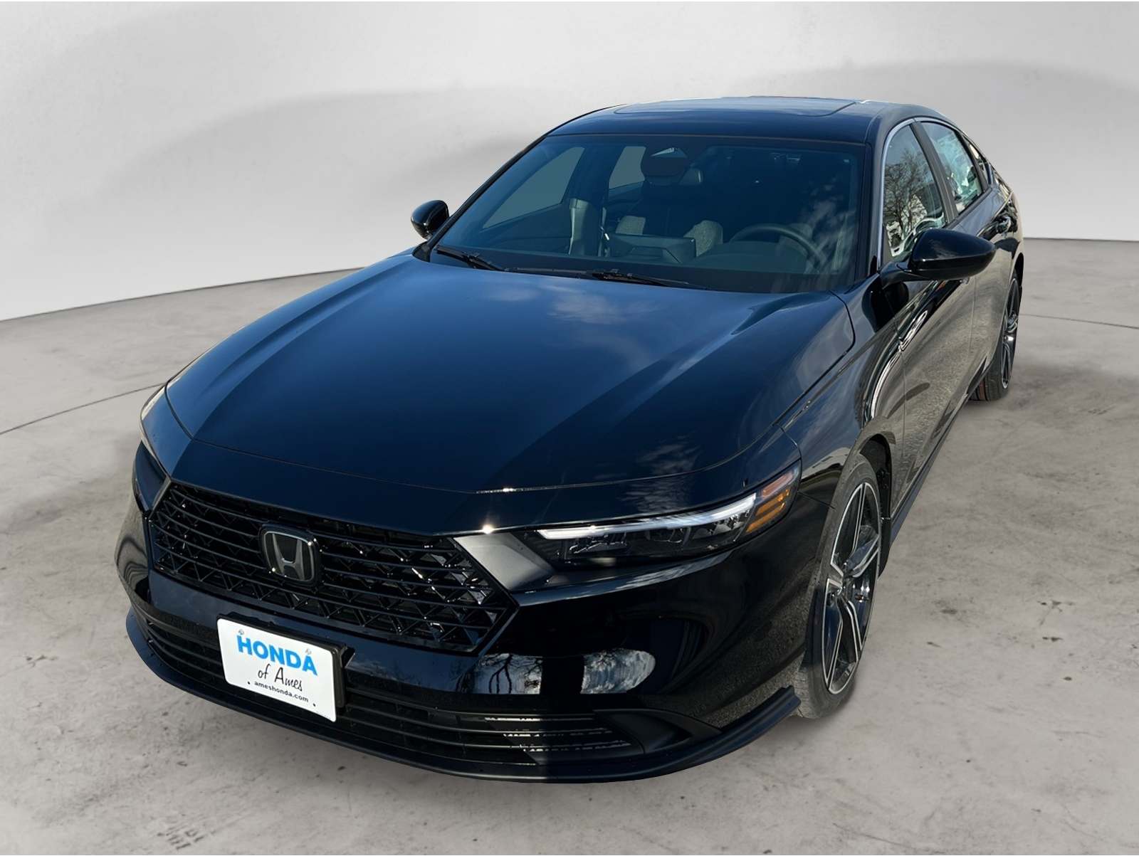 2025 Honda Accord Hybrid Sport's photo