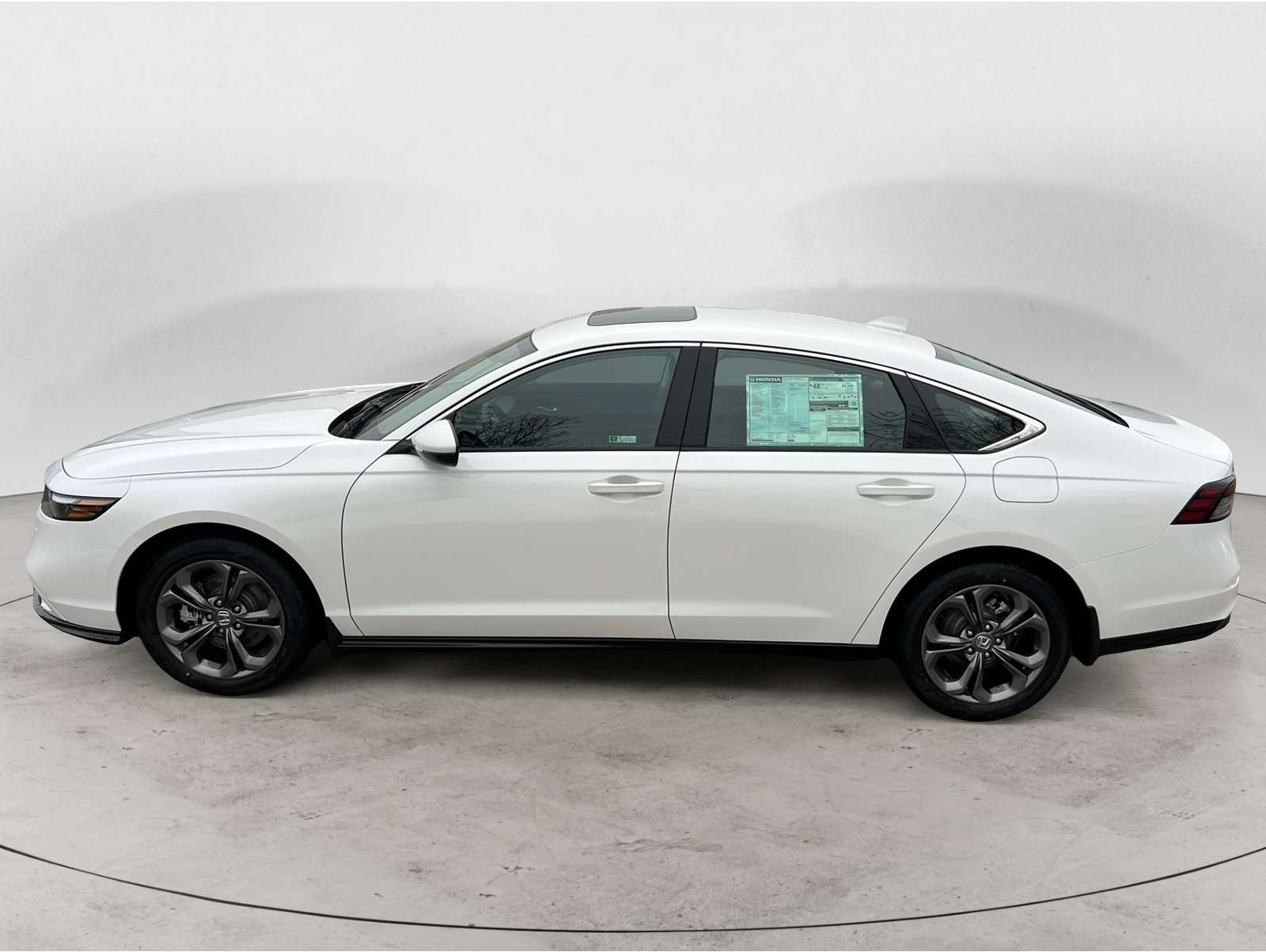 2025 Honda Accord Hybrid EX-L's photo