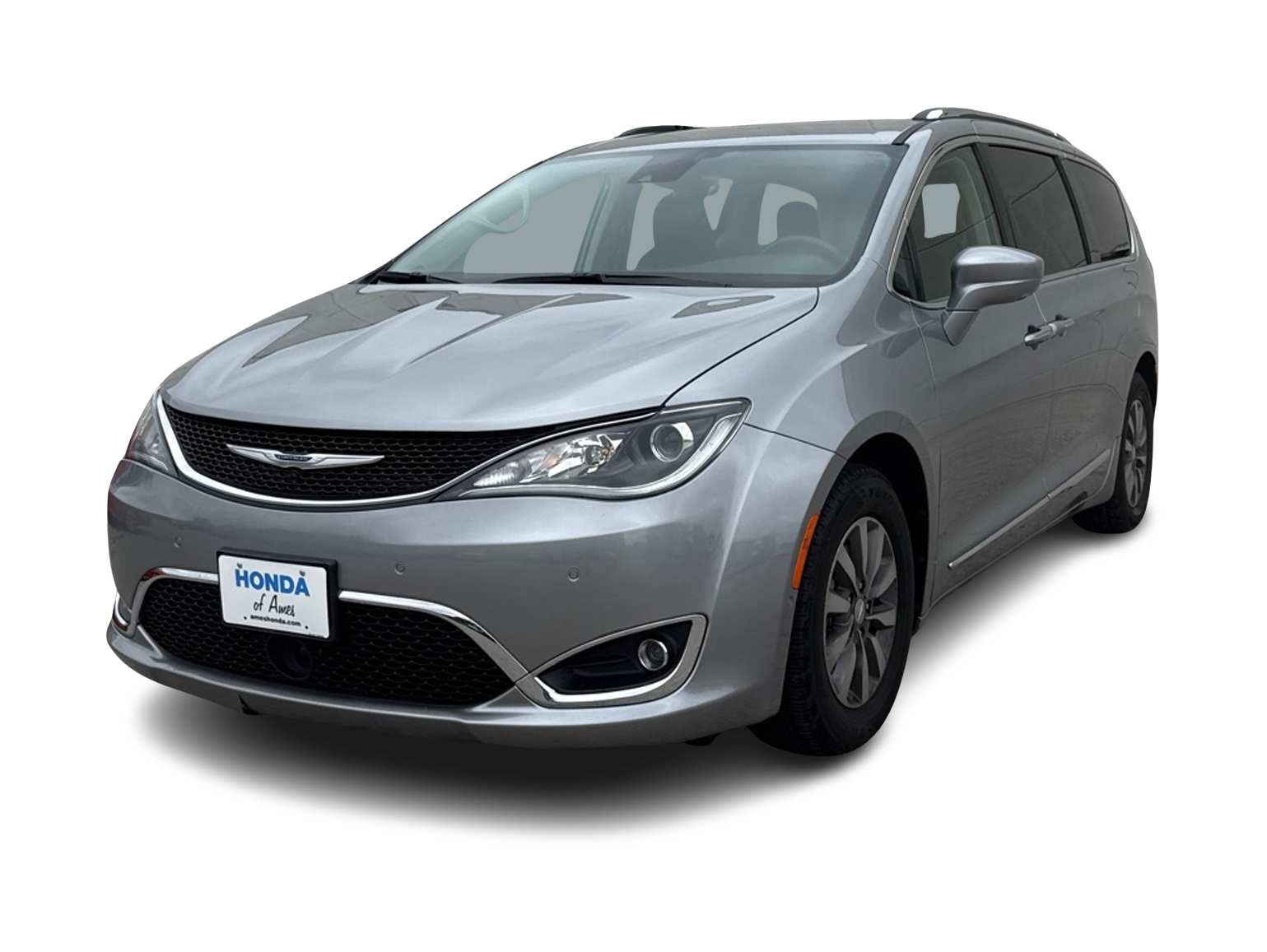 Thumbnail: 2019 Chrysler Pacifica - 1