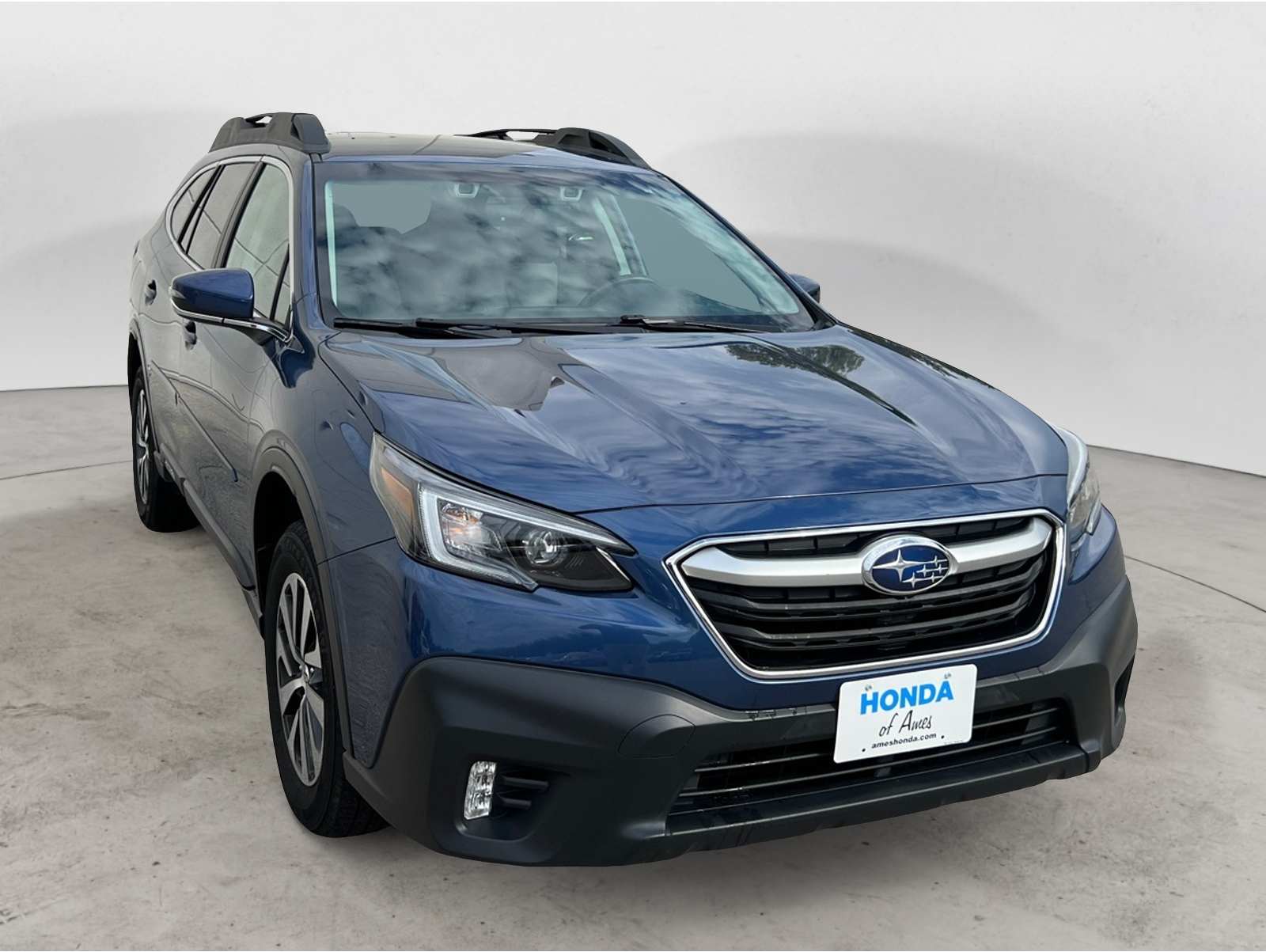 2021 Subaru Outback Premium's photo