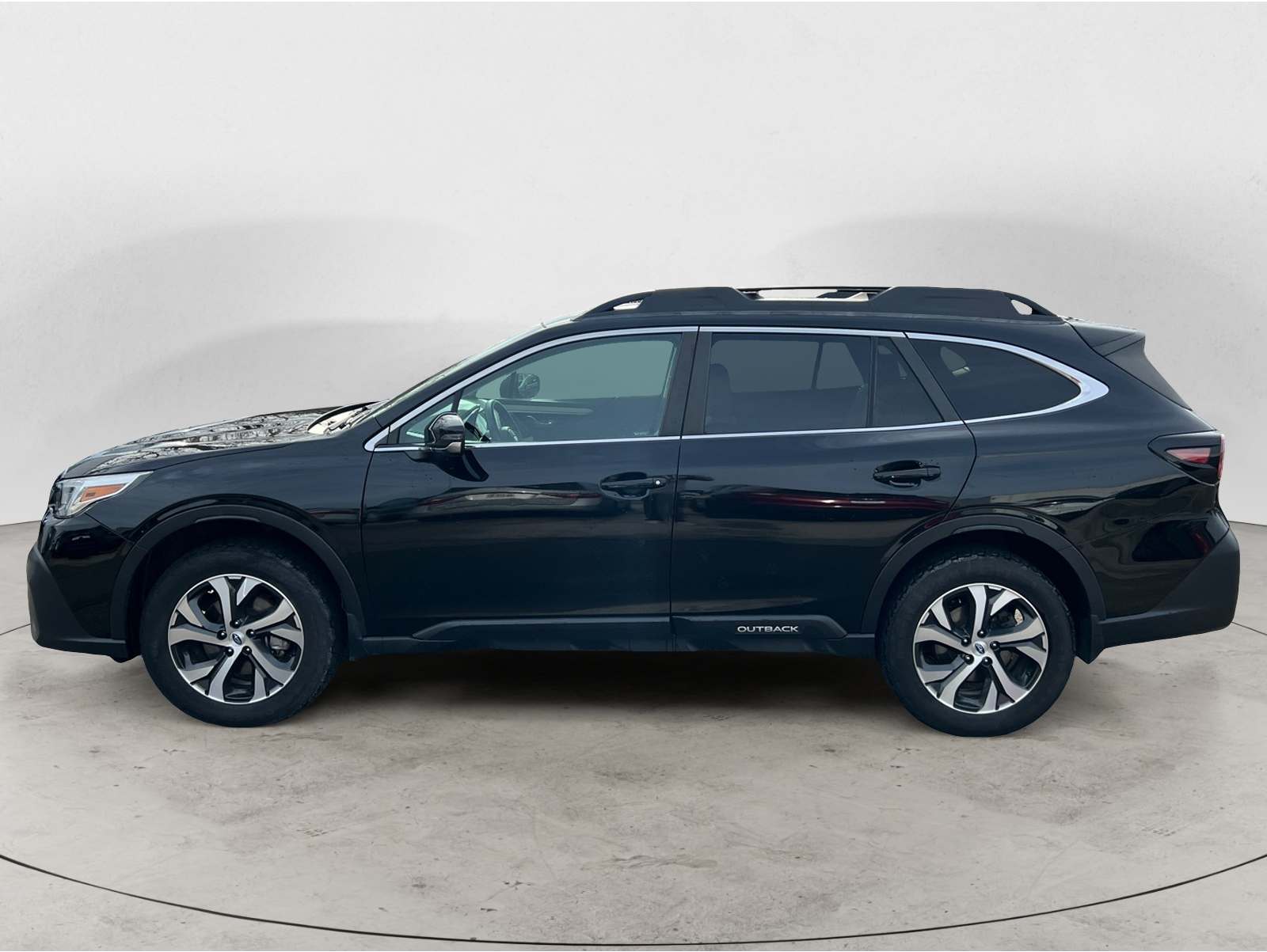 2021 Subaru Outback Limited's photo