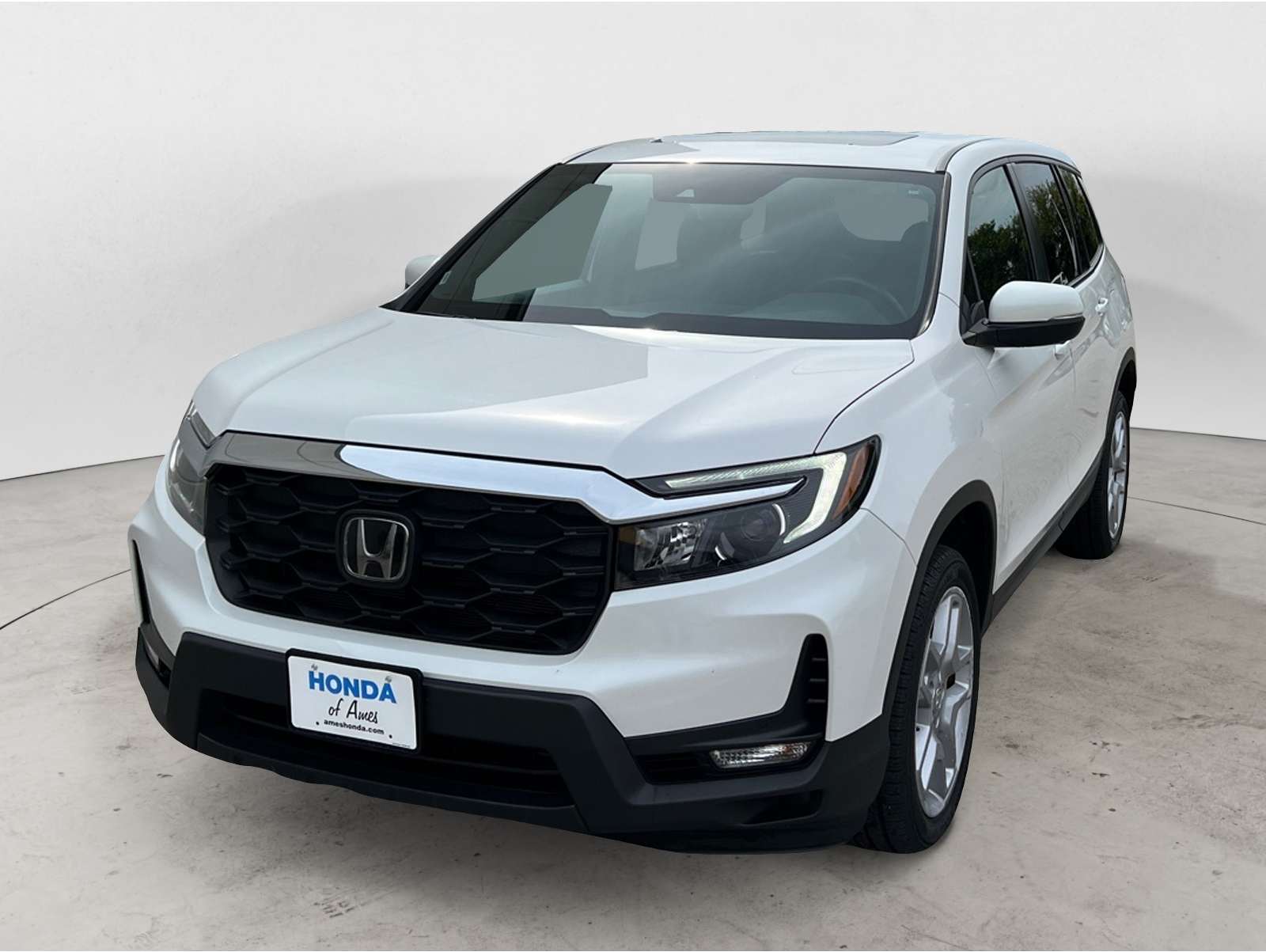 2024 Honda Passport EX-L's photo