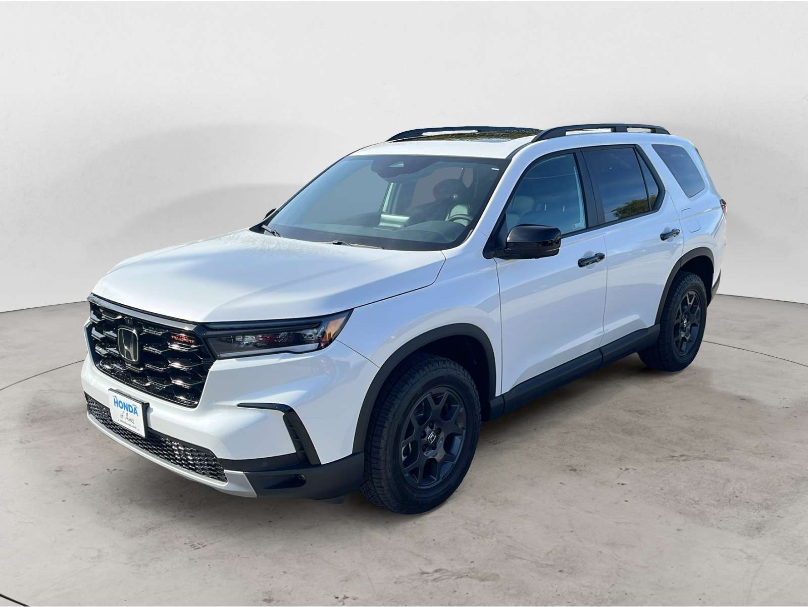 2025 Honda Pilot TrailSport's photo