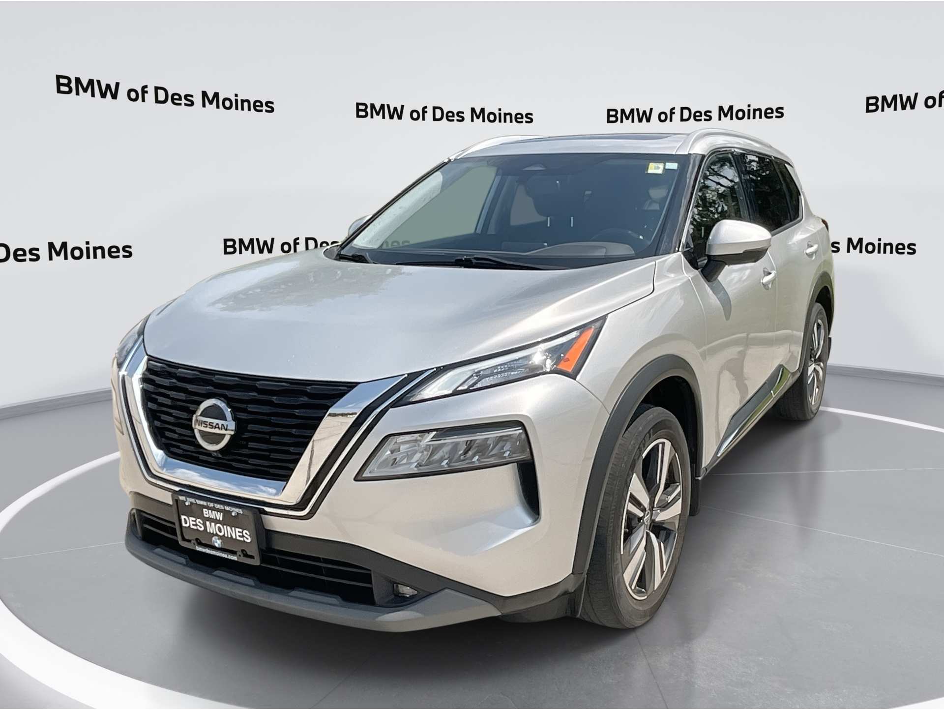 2021 Nissan Rogue SL's photo