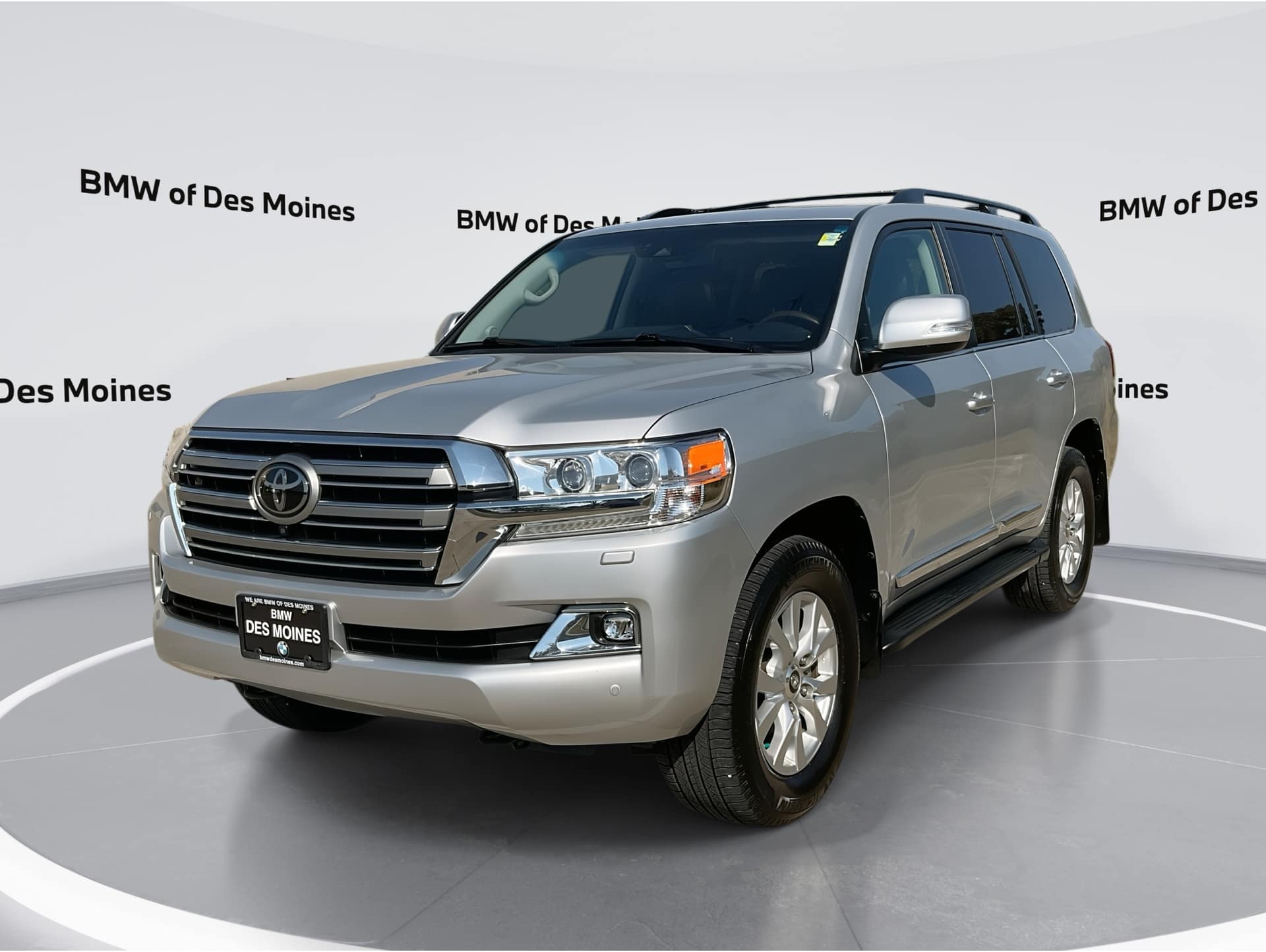 2021 Toyota Land Cruiser Base's photo