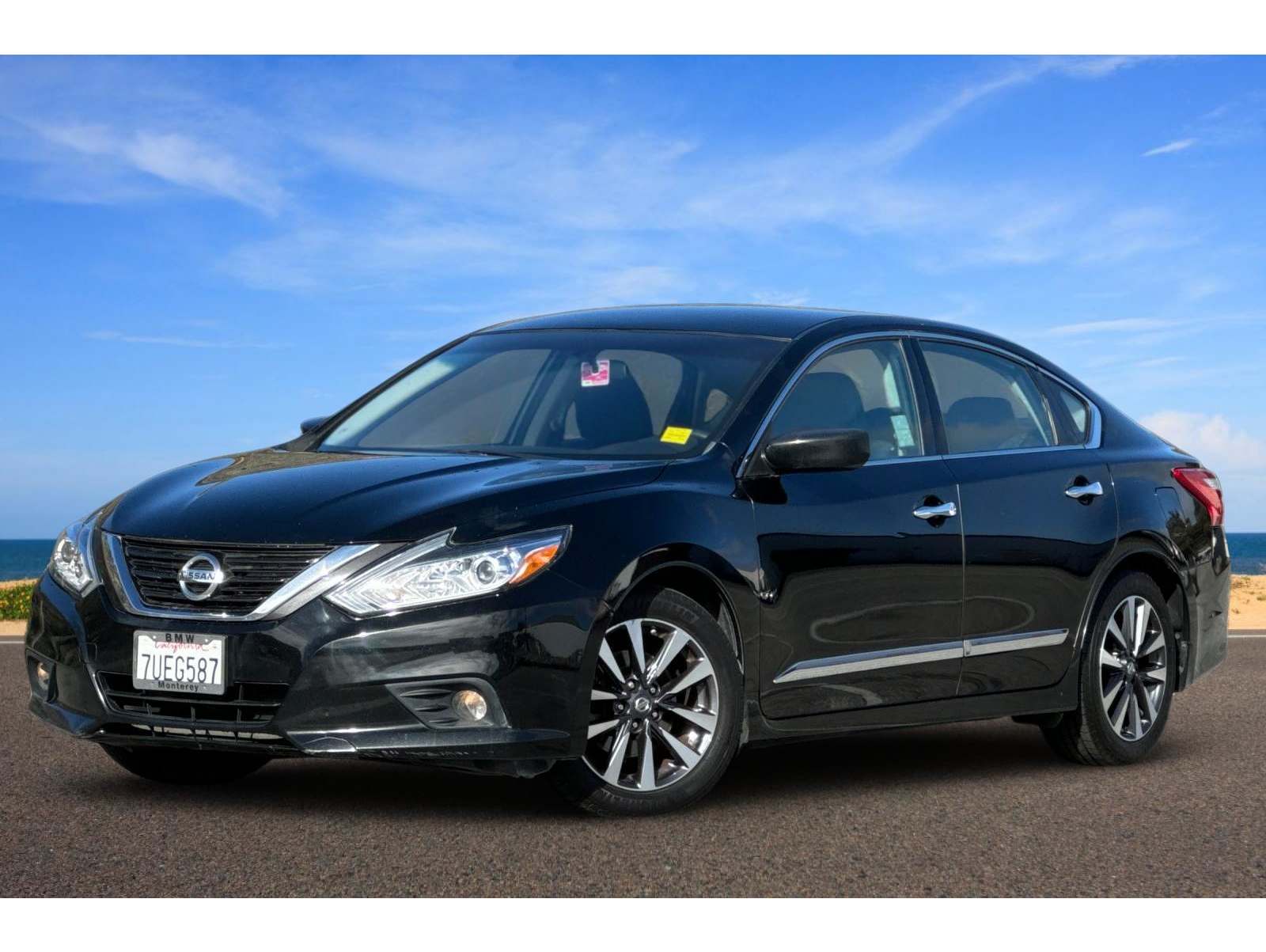 2016 Nissan Altima SV's photo