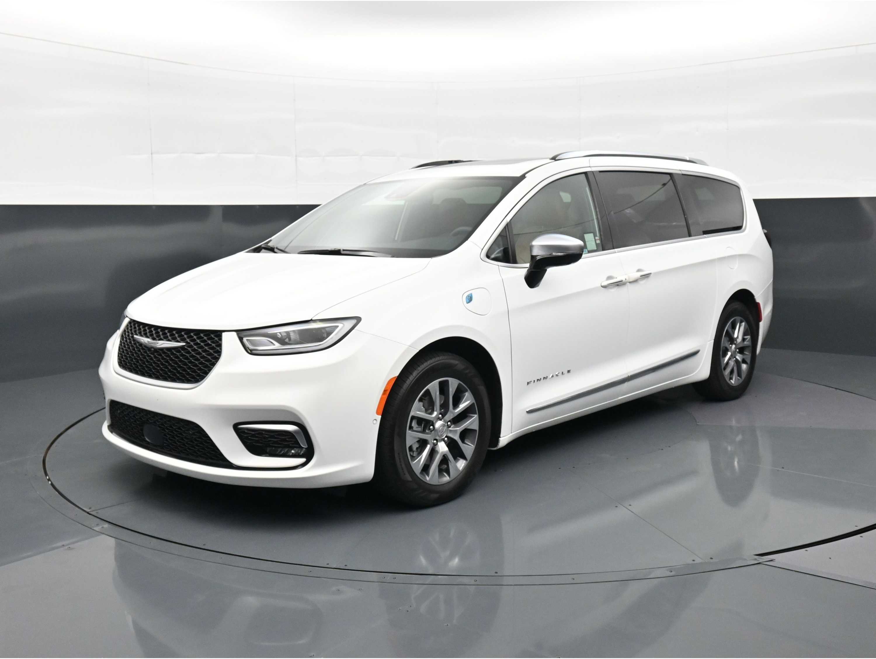 2023 Chrysler Pacifica Hybrid Pinnacle