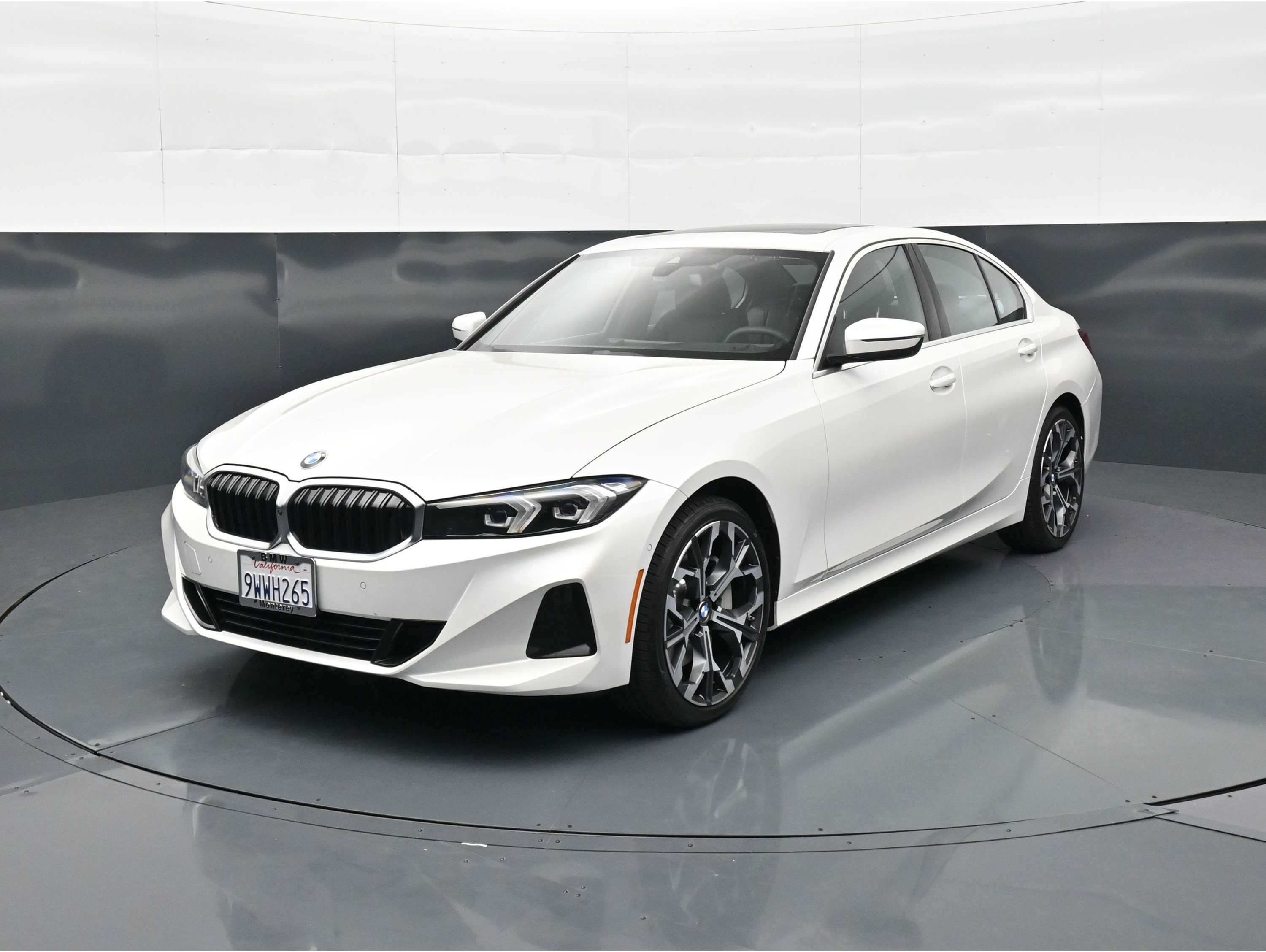 2026 BMW 3 Series 330i