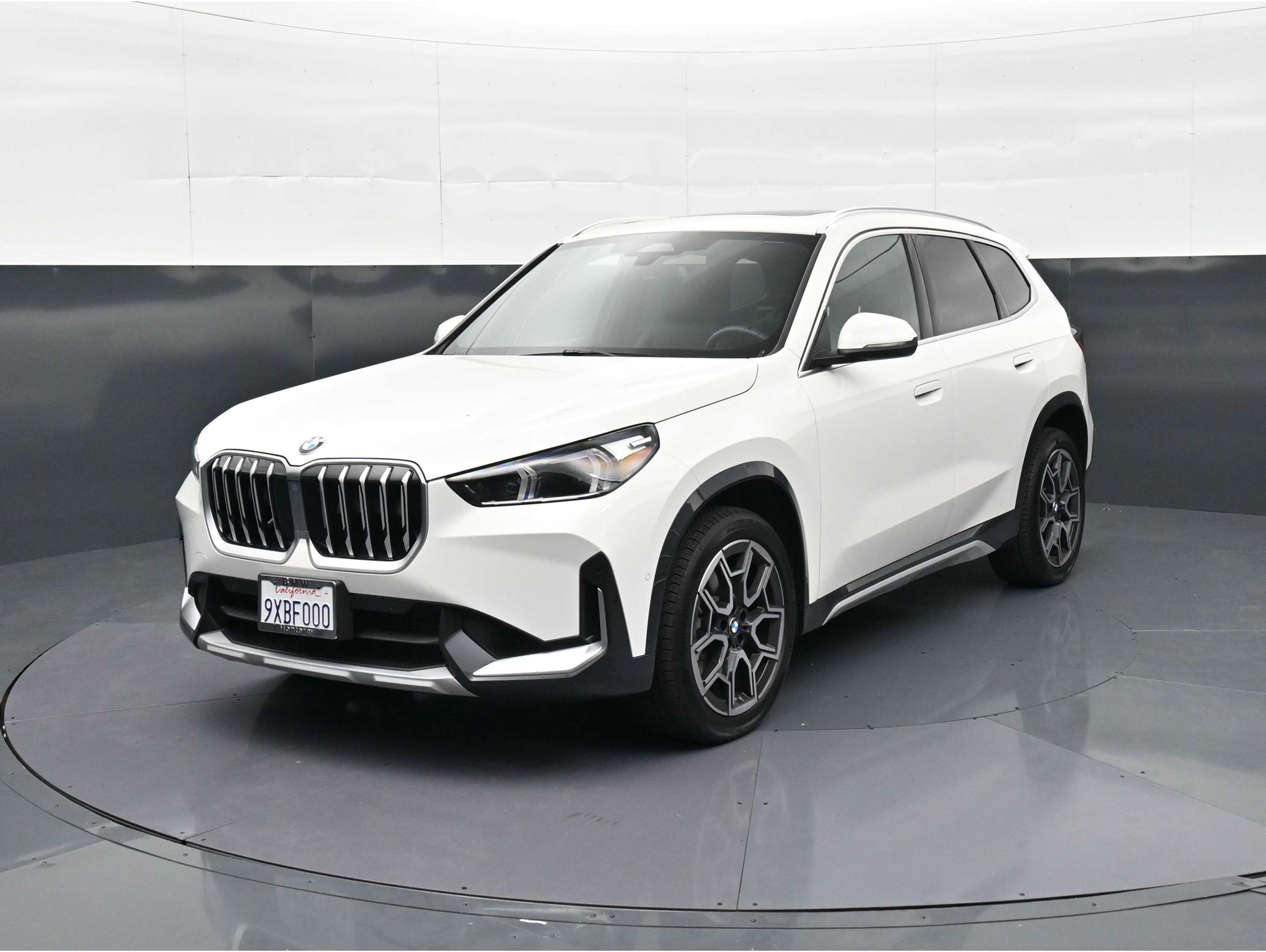 2026 BMW X1 28i