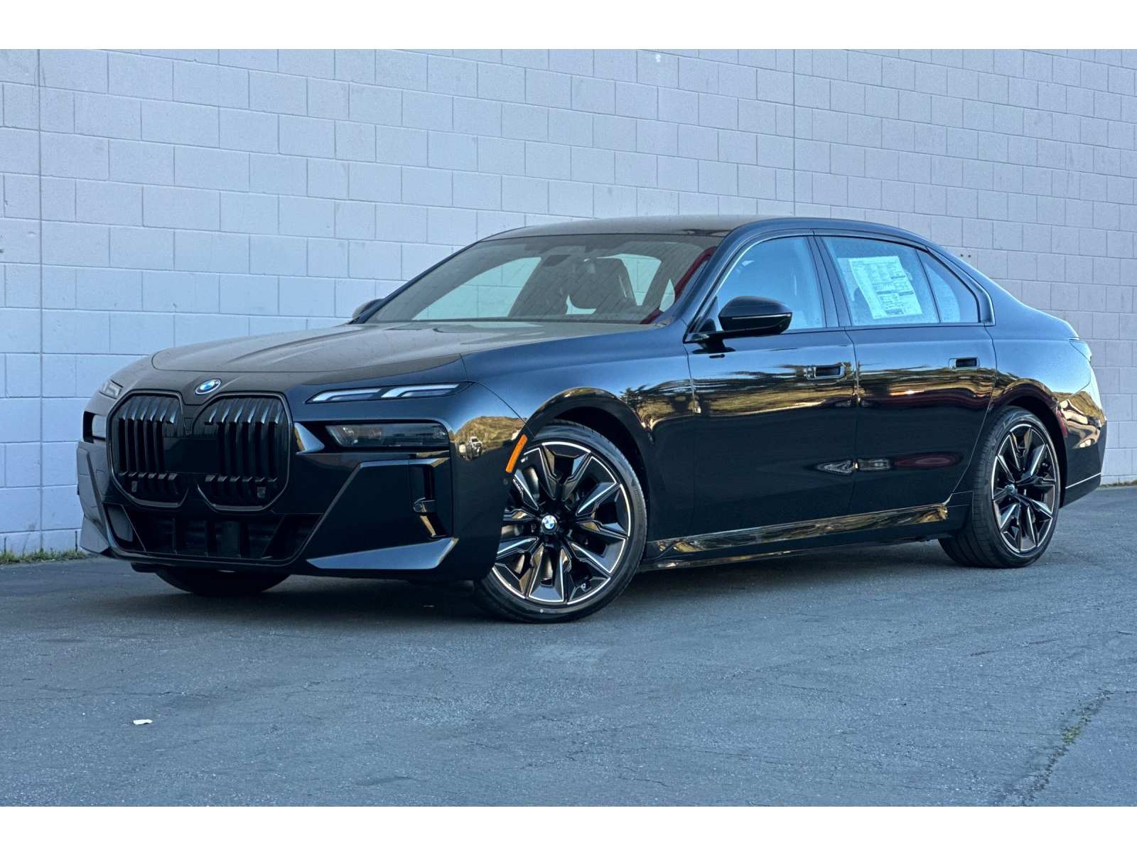 2024 BMW i7 Base's photo